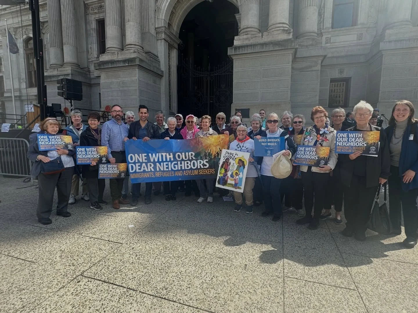 Standing with the Sisters of St. Joseph today in prayer and purpose, supporting immigrants, refugees, and asylum seekers with dignity and compassion.

#WeWillStandWithYou