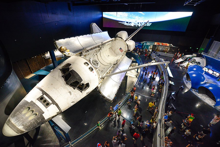 MT_KSC_PR_imgae_Atlantisfromaboveatnose small.jpg