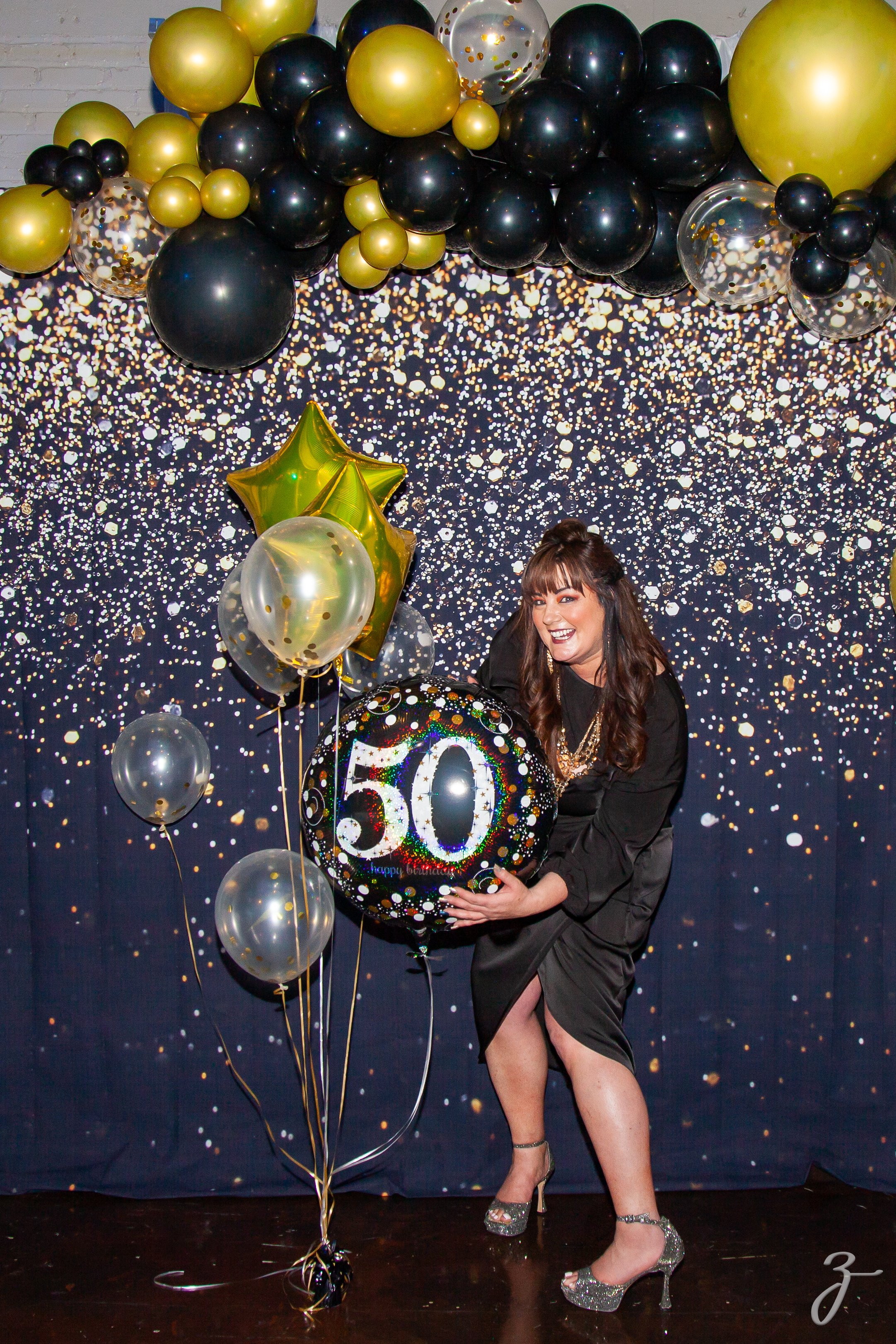birthday-celebration-balloons-photo-backdrop.jpeg