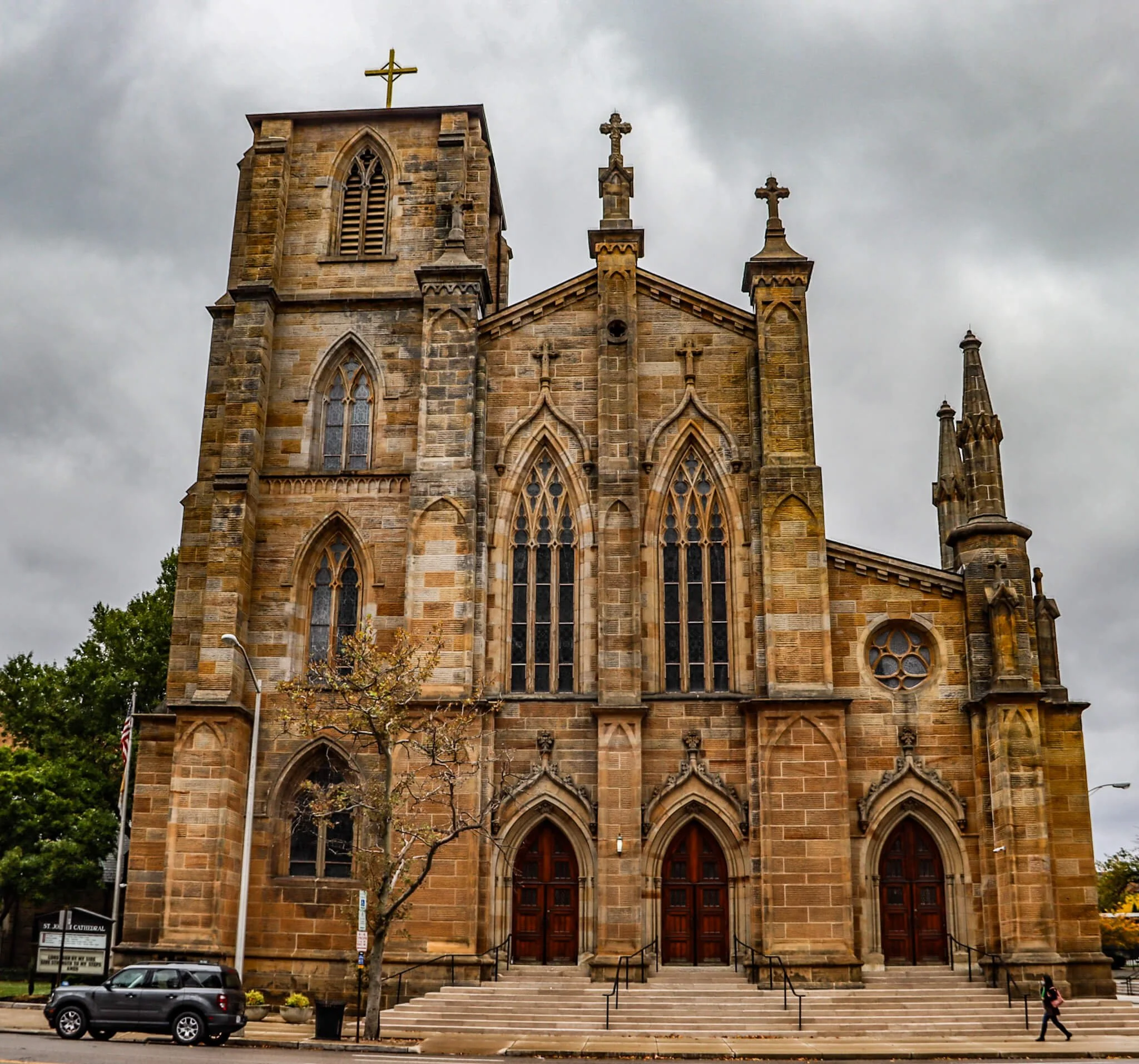 ohio_columbus_saint-joseph-catholic-cathedral.jpg