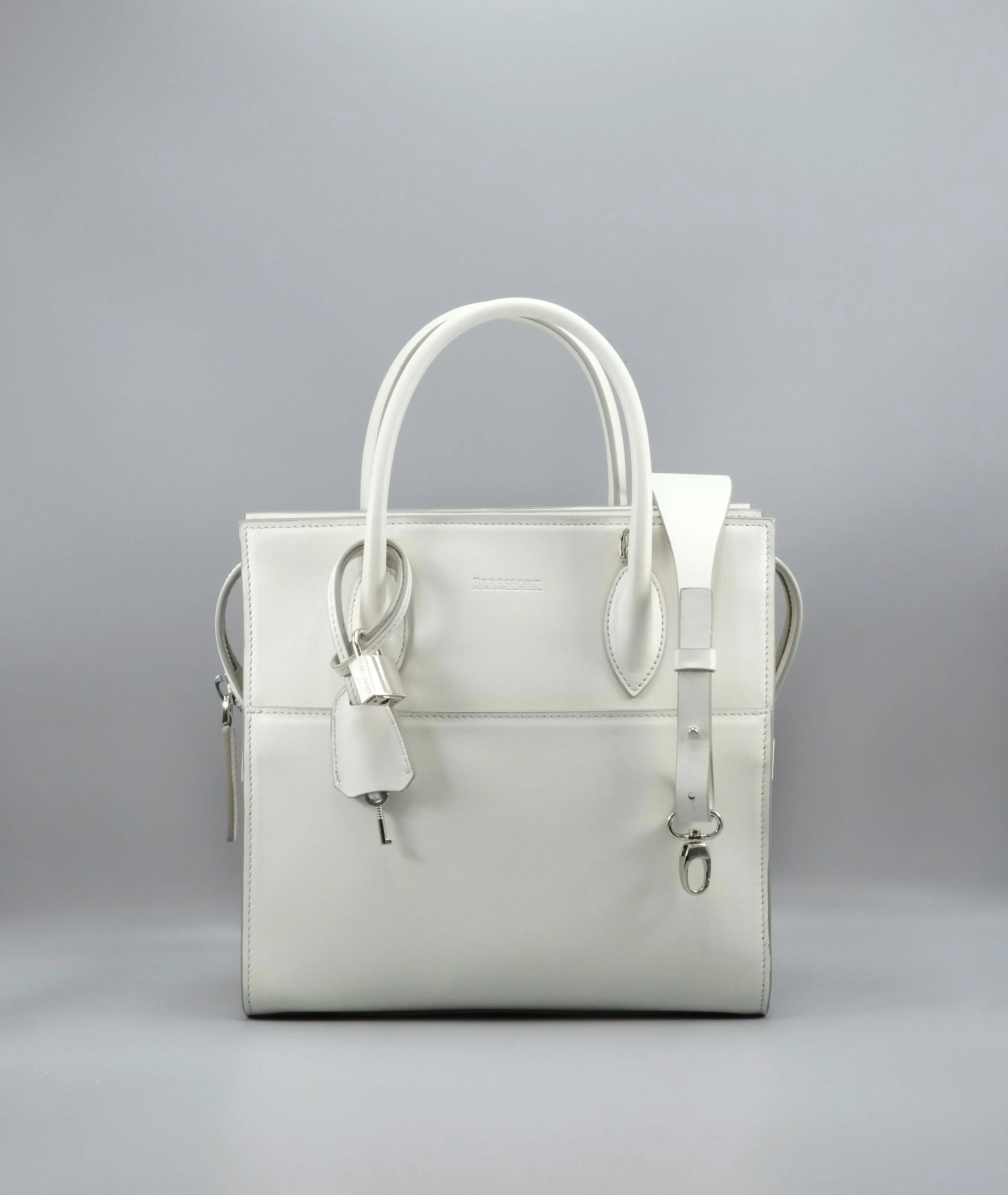 Gate Satchel in Off-White