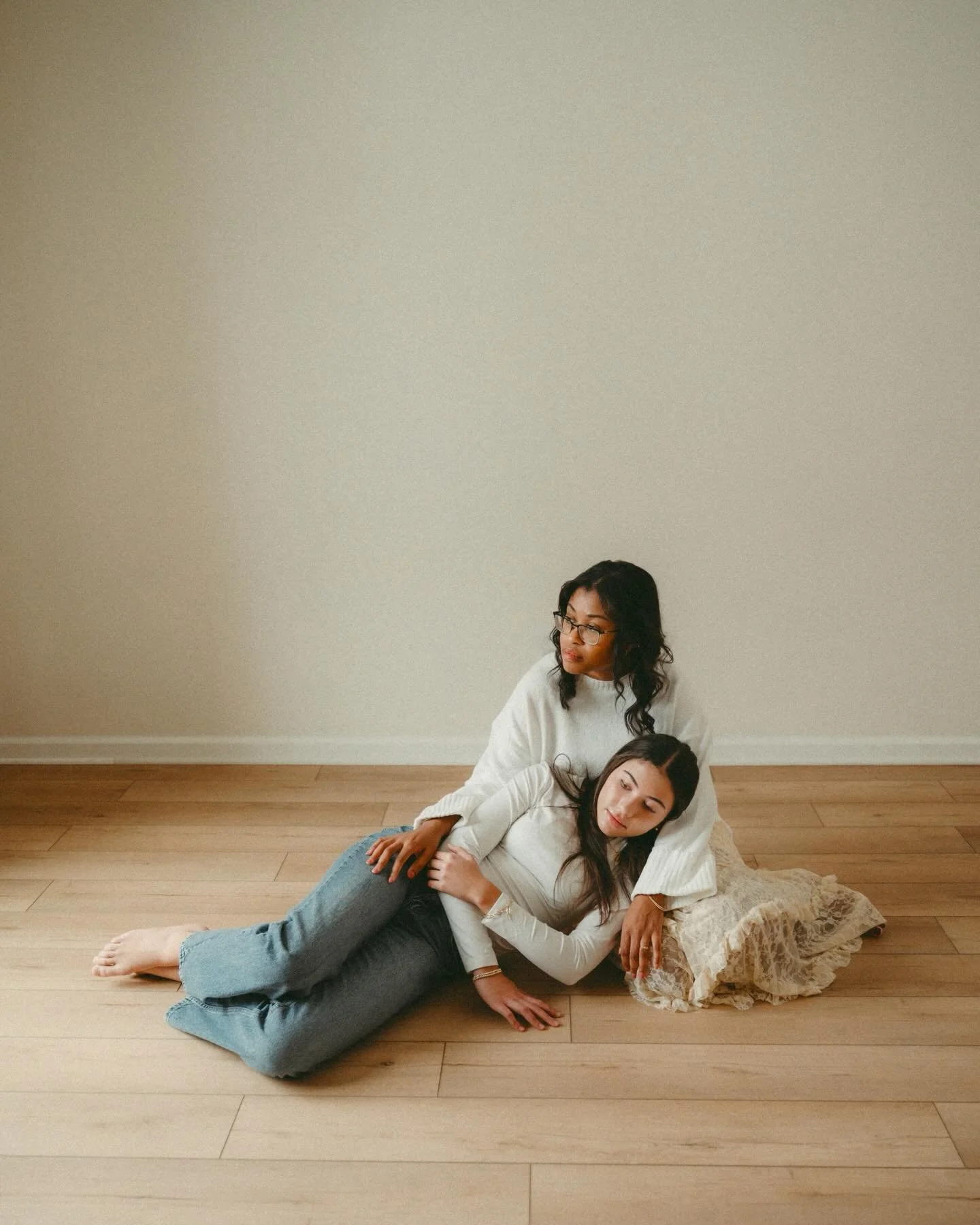 My favorite mother-daughter duo 🤍 The one I look up to in motherhood in so many ways. I&rsquo;ve loved watching you grow through every season of life, and seeing the love you have for your daughter, the patience, the gentleness, the fierce protectiv