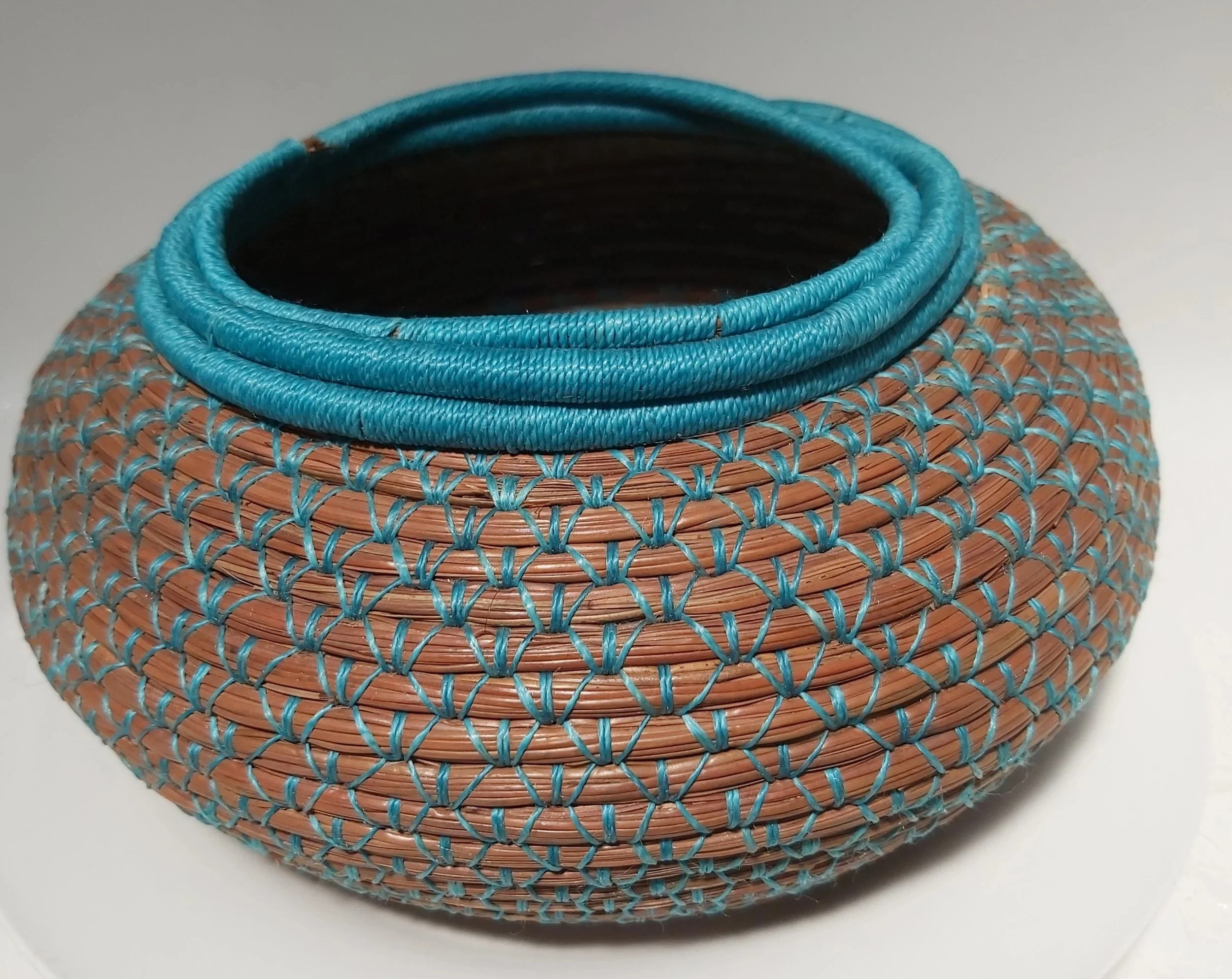 Blue. Popcorn stitch.