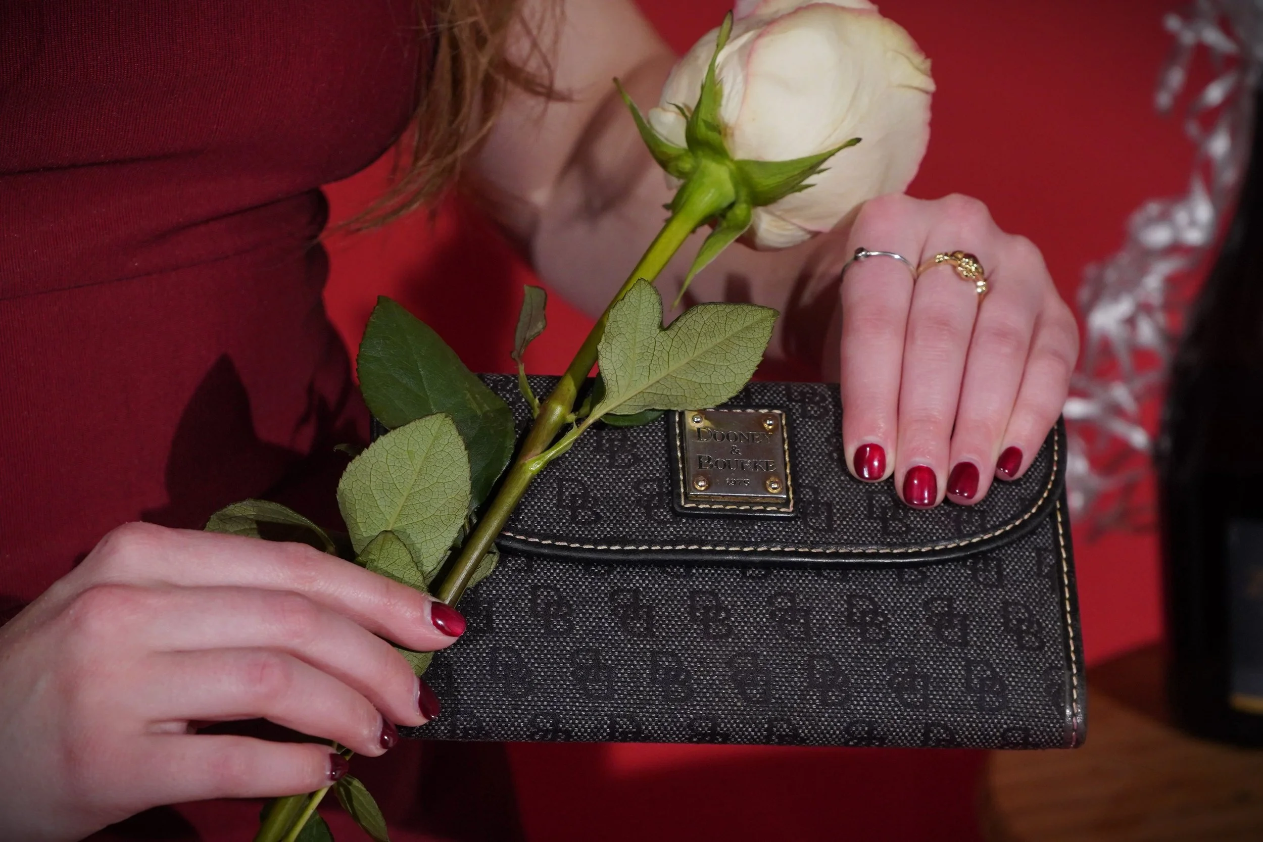 𝓋𝒾𝓃𝓉𝒶𝑔𝑒 𝓌𝒶𝓁𝓁𝑒𝓉