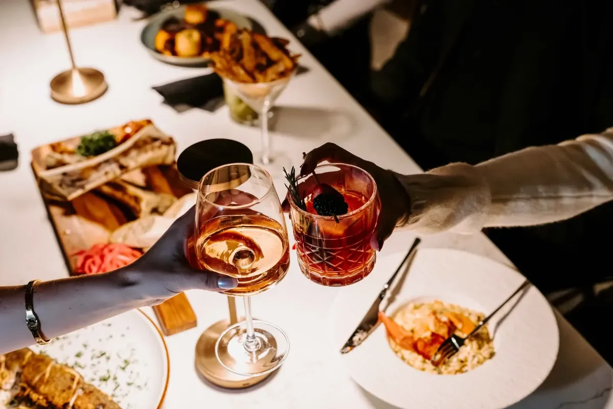 Midnight in Nashville: Where the Party Finds Its Pulse