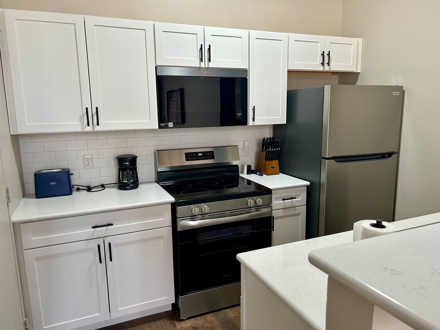 Suite - Kitchen2.jpg