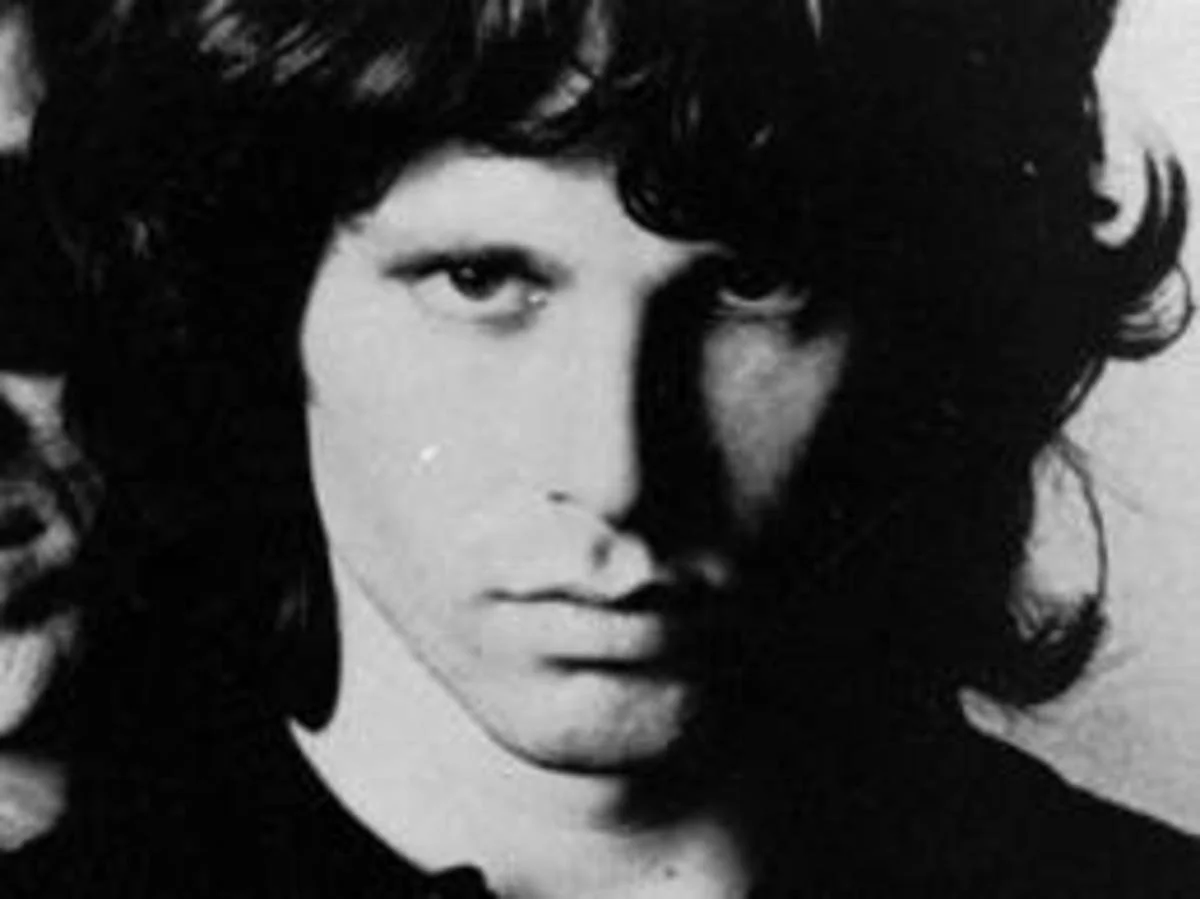 top-10-sexiest-rock-stars-of-all-time.jpg