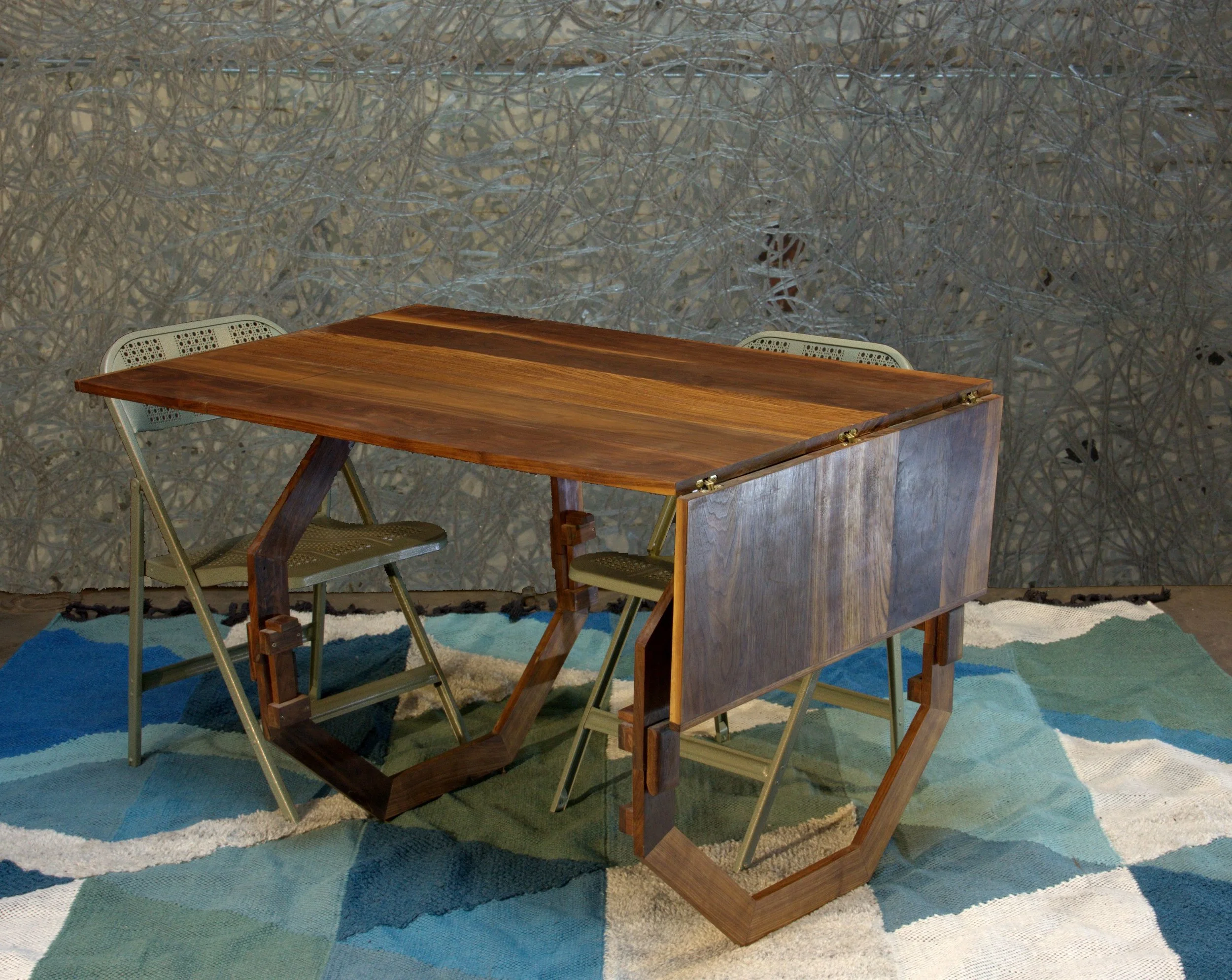 Dining Table one leaf.jpg