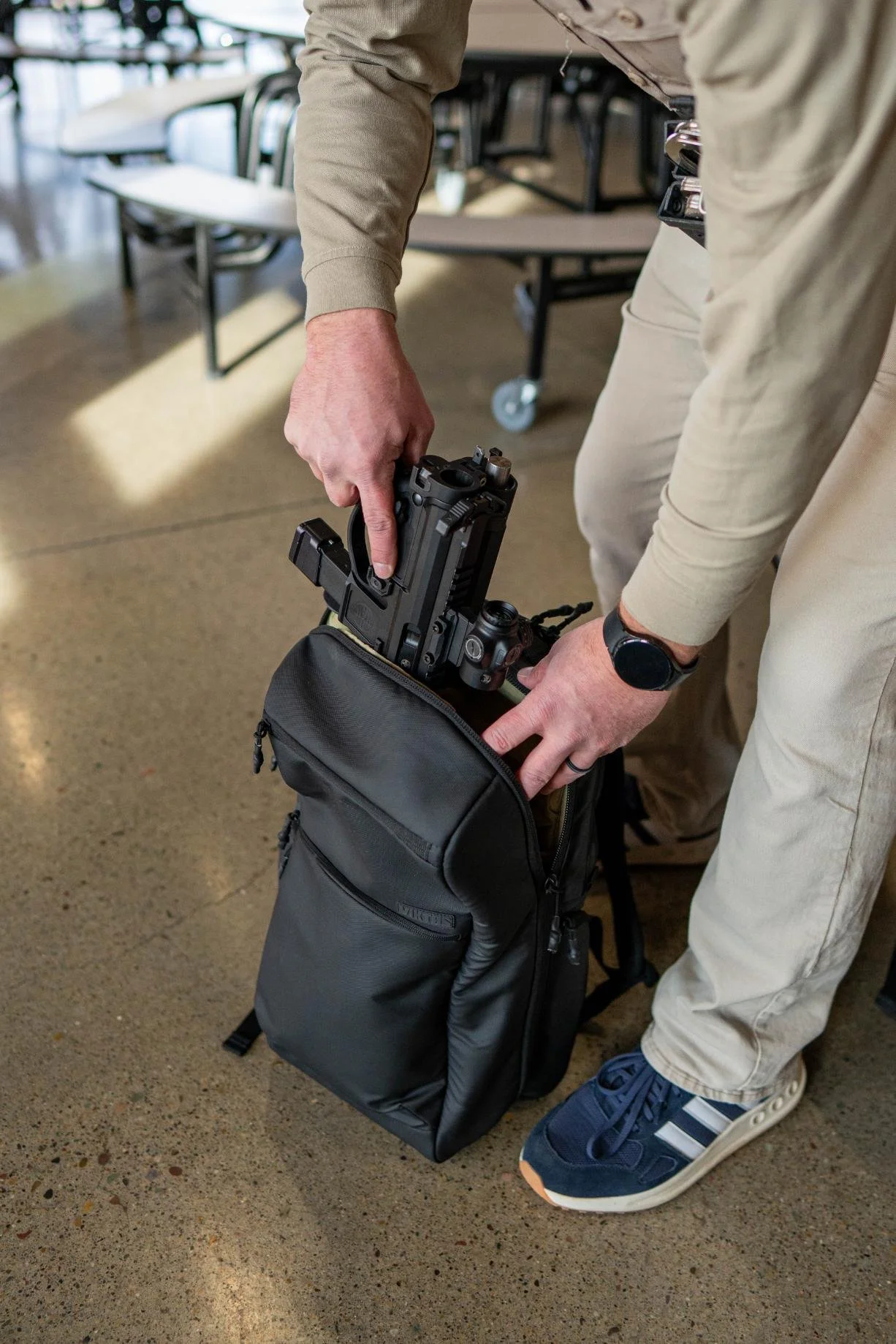 School-Resource-Officer-SRO-Kit-Shield-Arms-2535.jpg