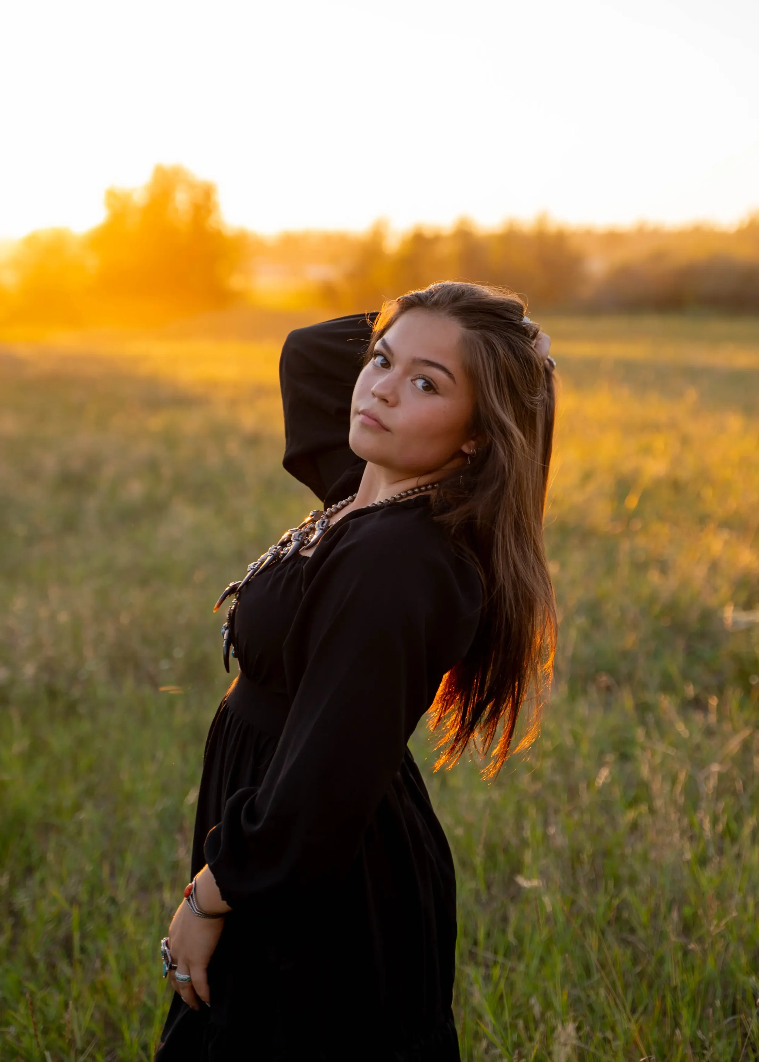Kalispell-Senior-Photoshoot-Western-Mountains (9).webp