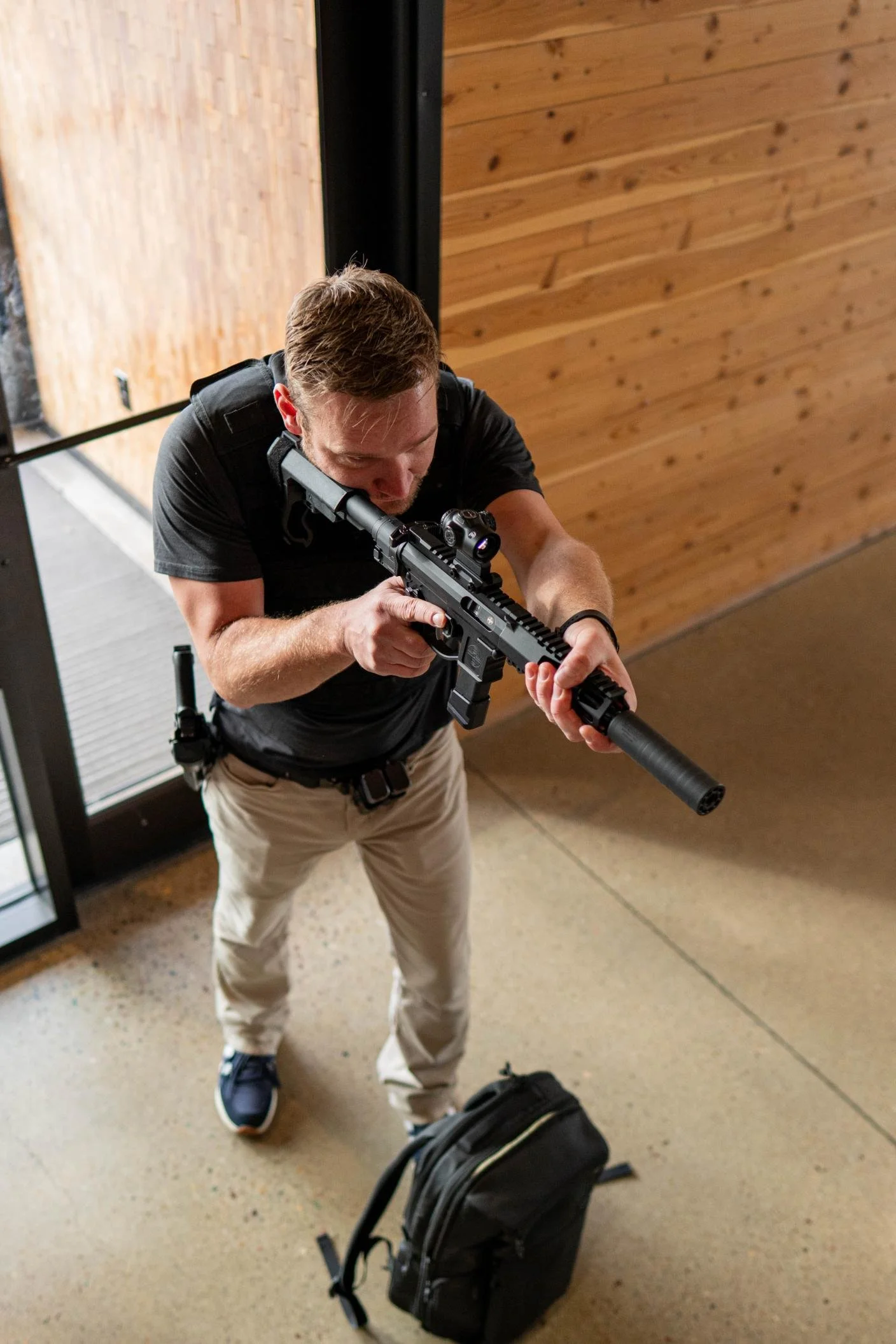 School-Resource-Officer-SRO-Kit-Shield-Arms-2589.jpg
