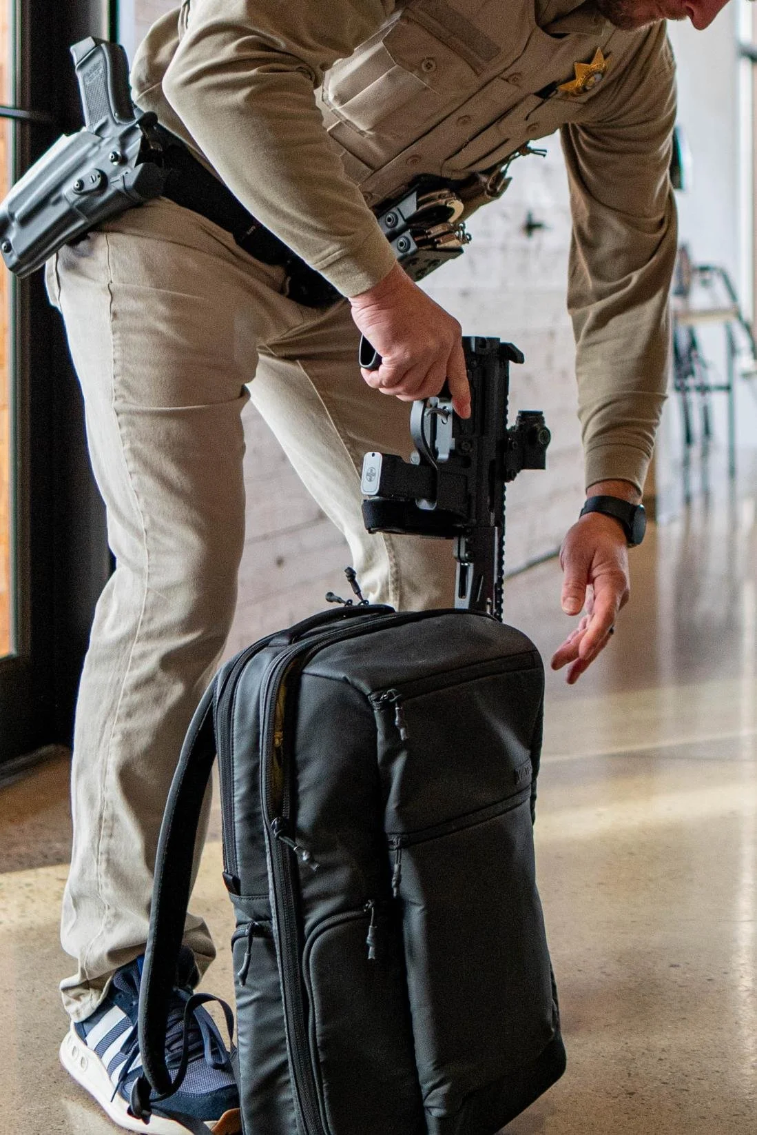 School-Resource-Officer-SRO-Kit-Shield-Arms-2497-2.jpg
