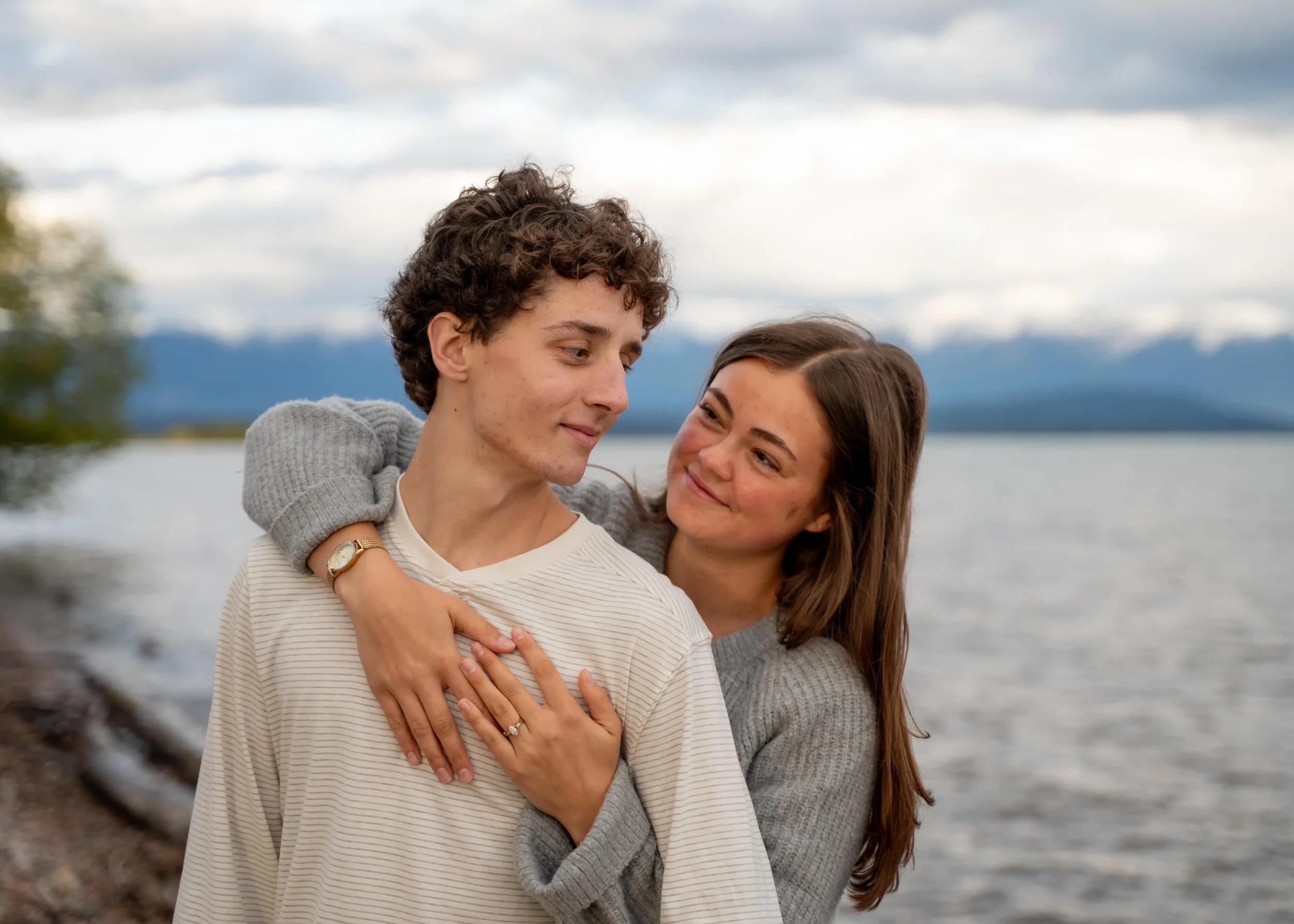 Flathead-Lake-Engagment-Somers-Beach-Montana-Grayson-Buckner-Media (27).webp