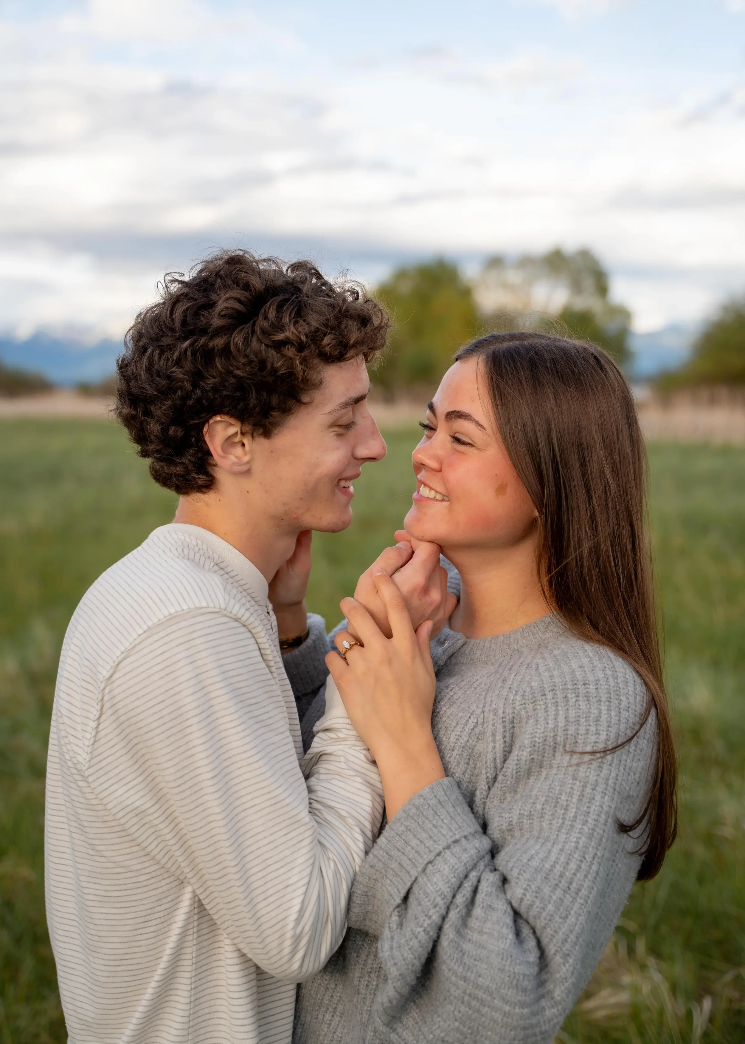 Flathead-Lake-Engagment-Somers-Beach-Montana-Grayson-Buckner-Media (16).webp