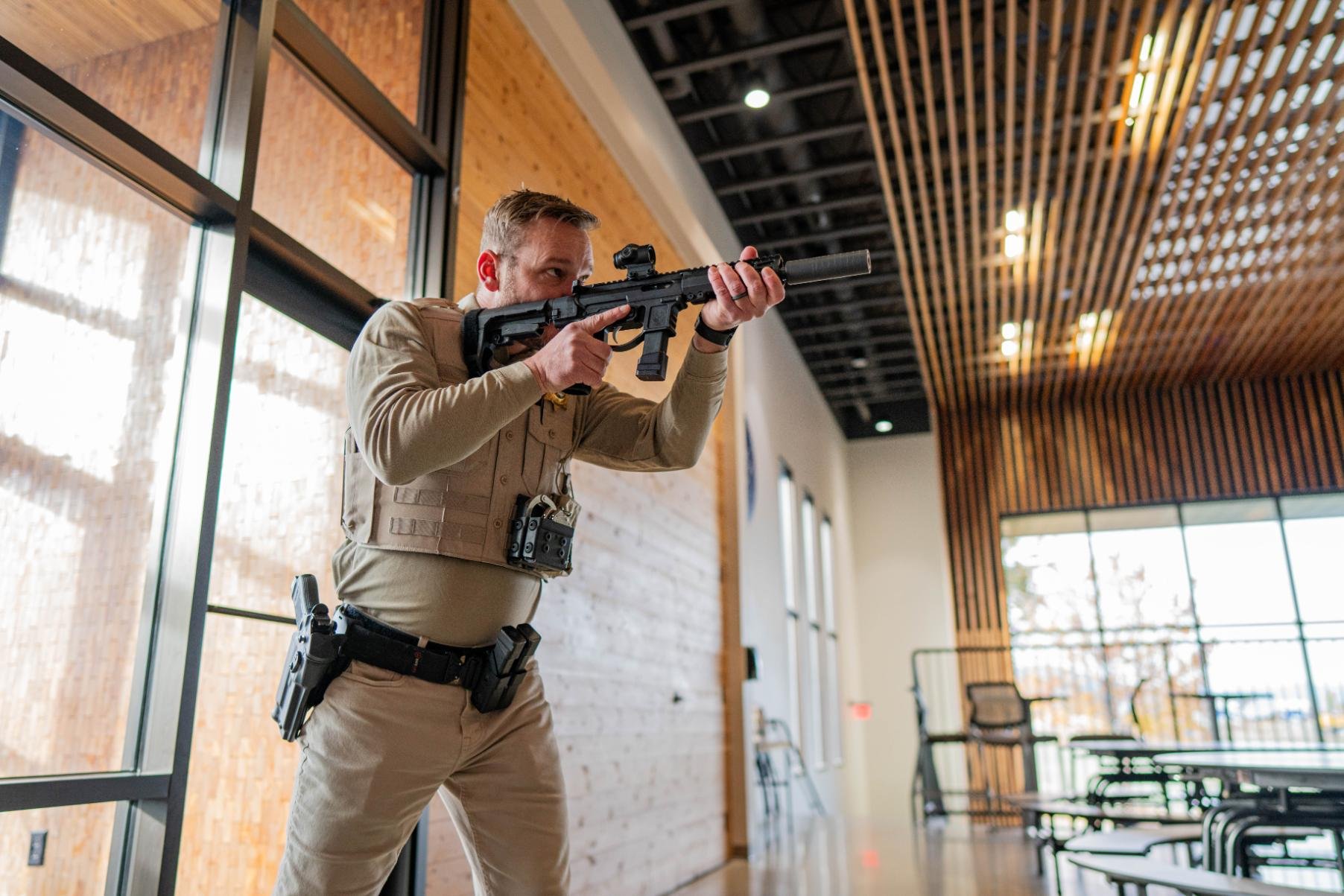 School-Resource-Officer-SRO-Kit-Shield-Arms-2513.jpg