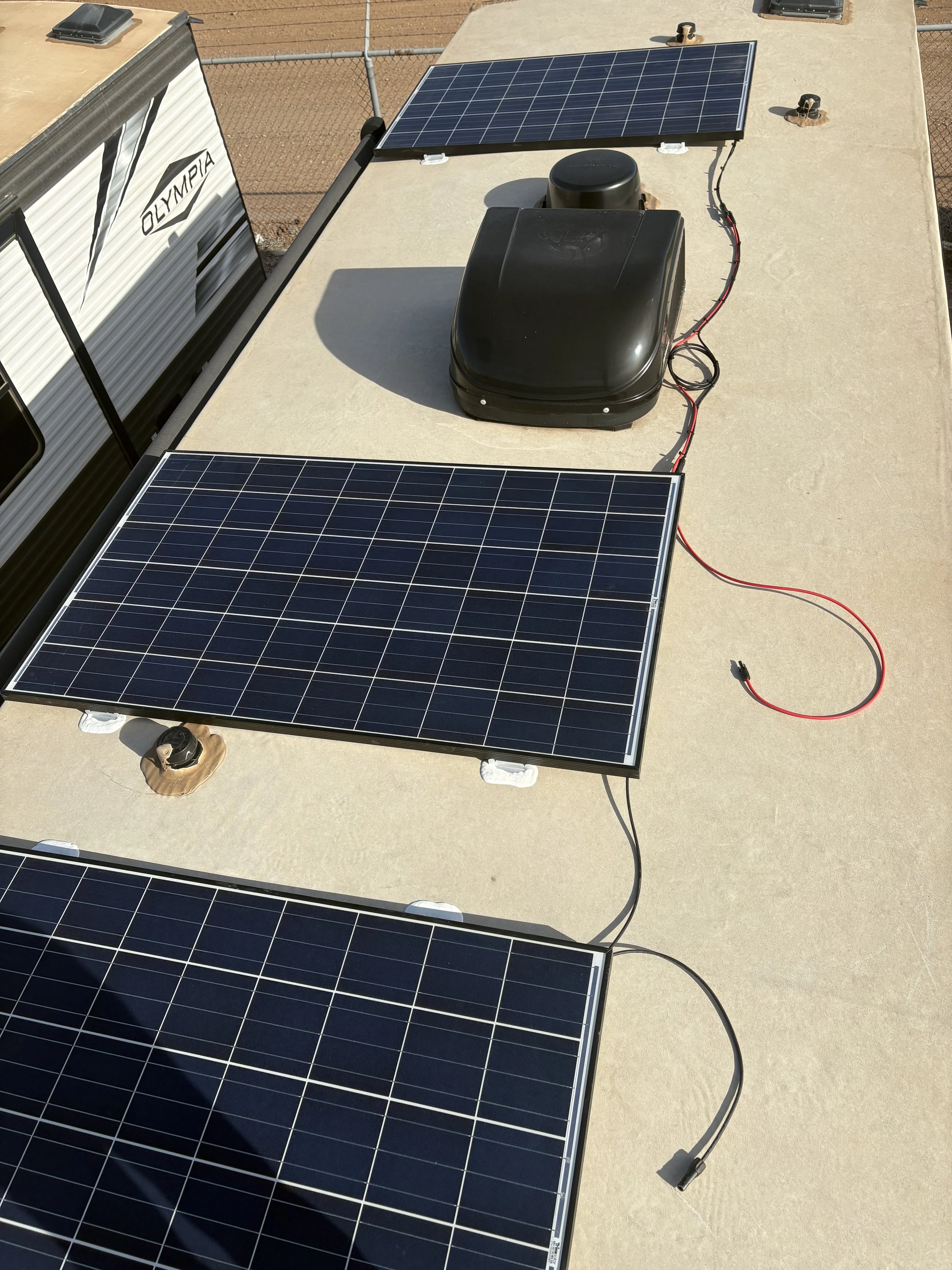 750W Solar Array