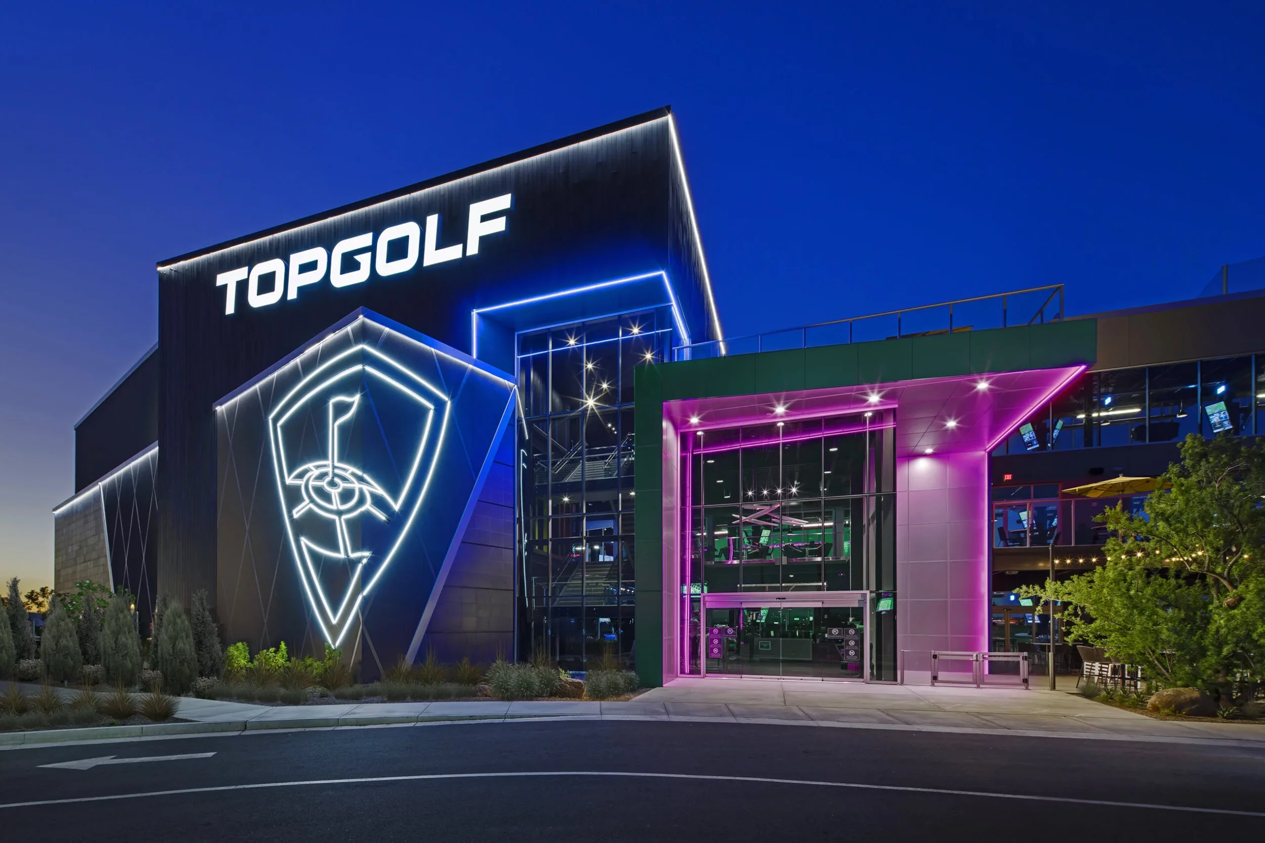 Topgolf-Glendale-AZ-02purple-RT2-resize-scaled-d724c5ff.webp