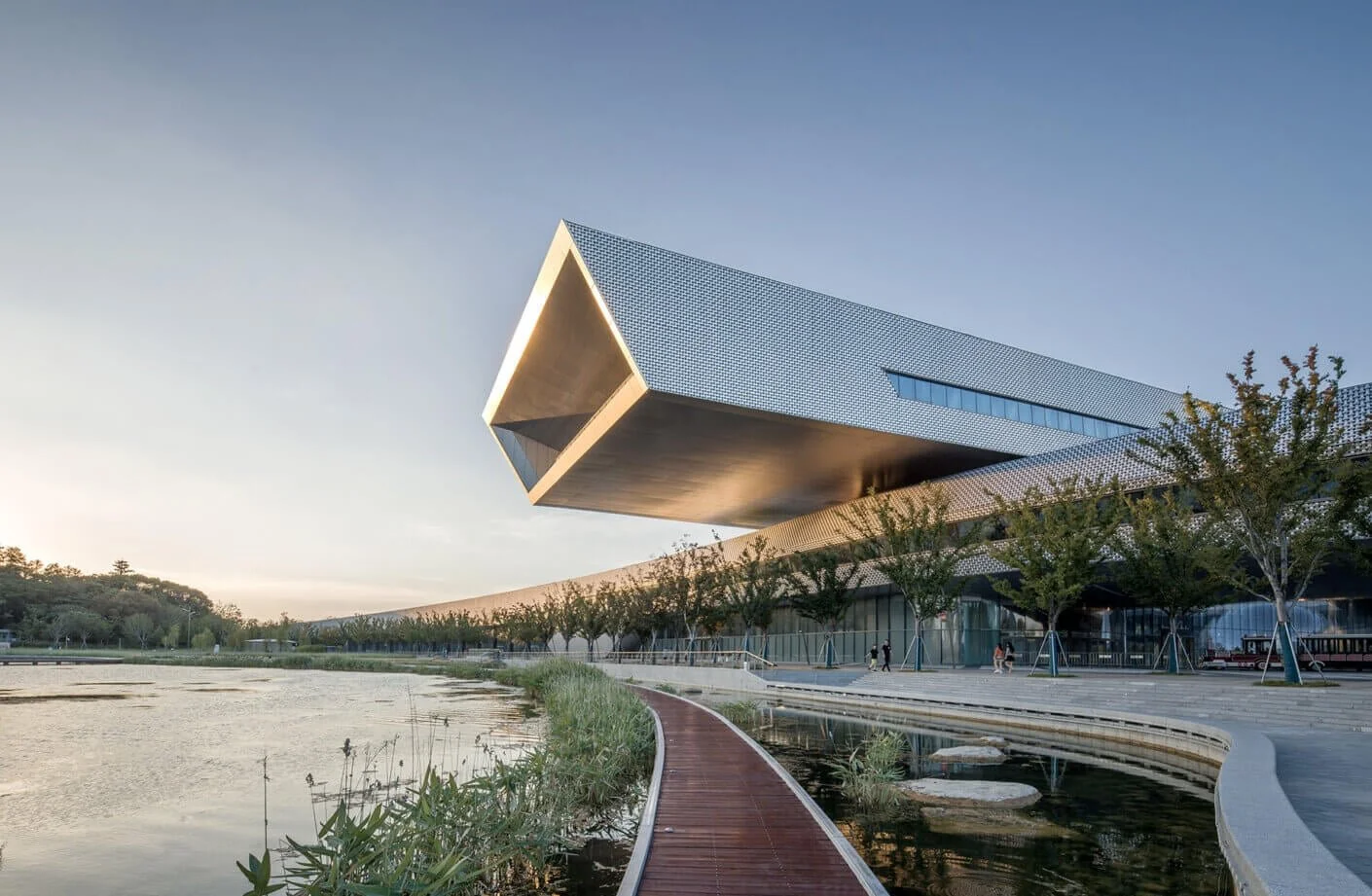 news_suzhou-opens_8-col-1410x921.jpg