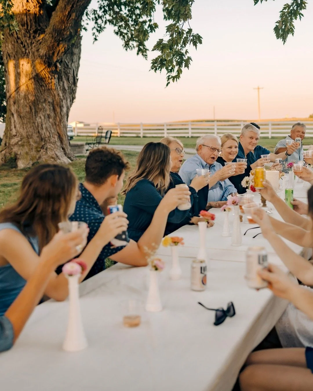 Making friends in a small town as an adult is&hellip; weirdly hard sometimes.
You&rsquo;re busy. Everyone seems to already have their circle. And showing up alone to something? That takes guts.
But connection is out there. And it&rsquo;s so worth it.