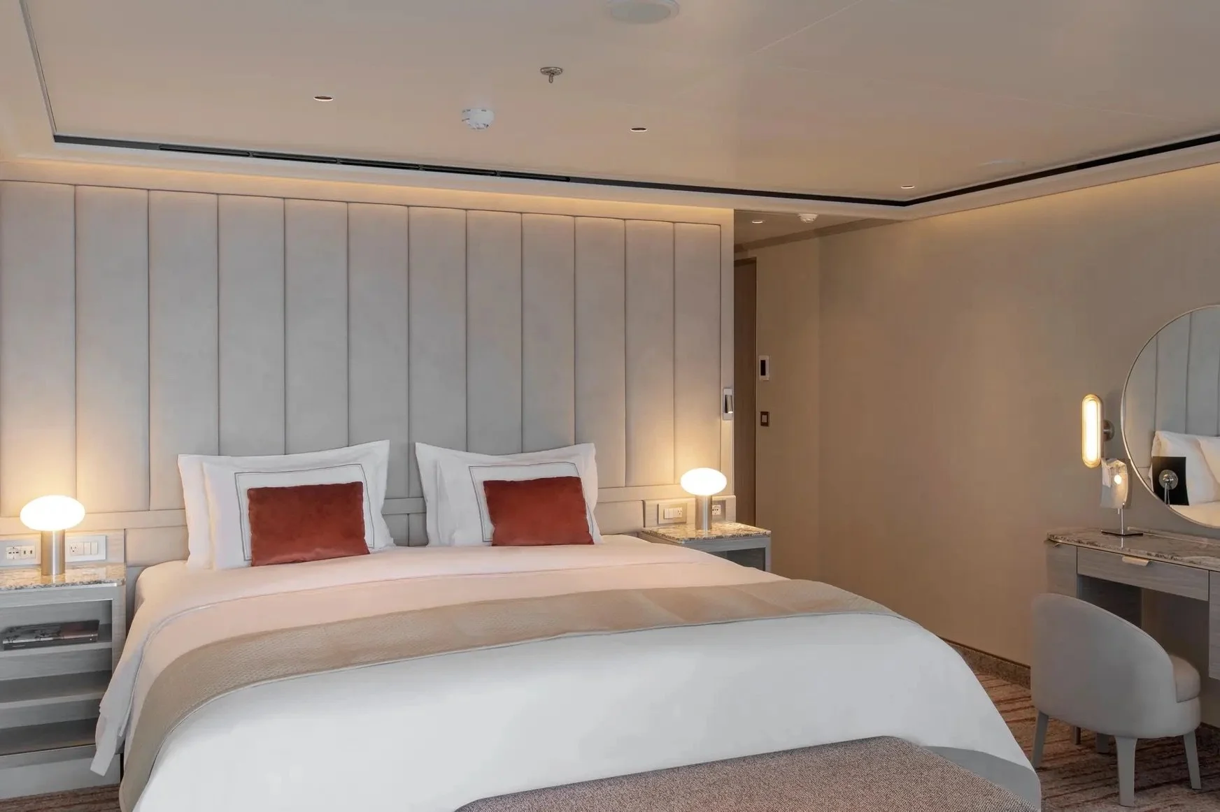 Otium Suite bedroom.jpeg