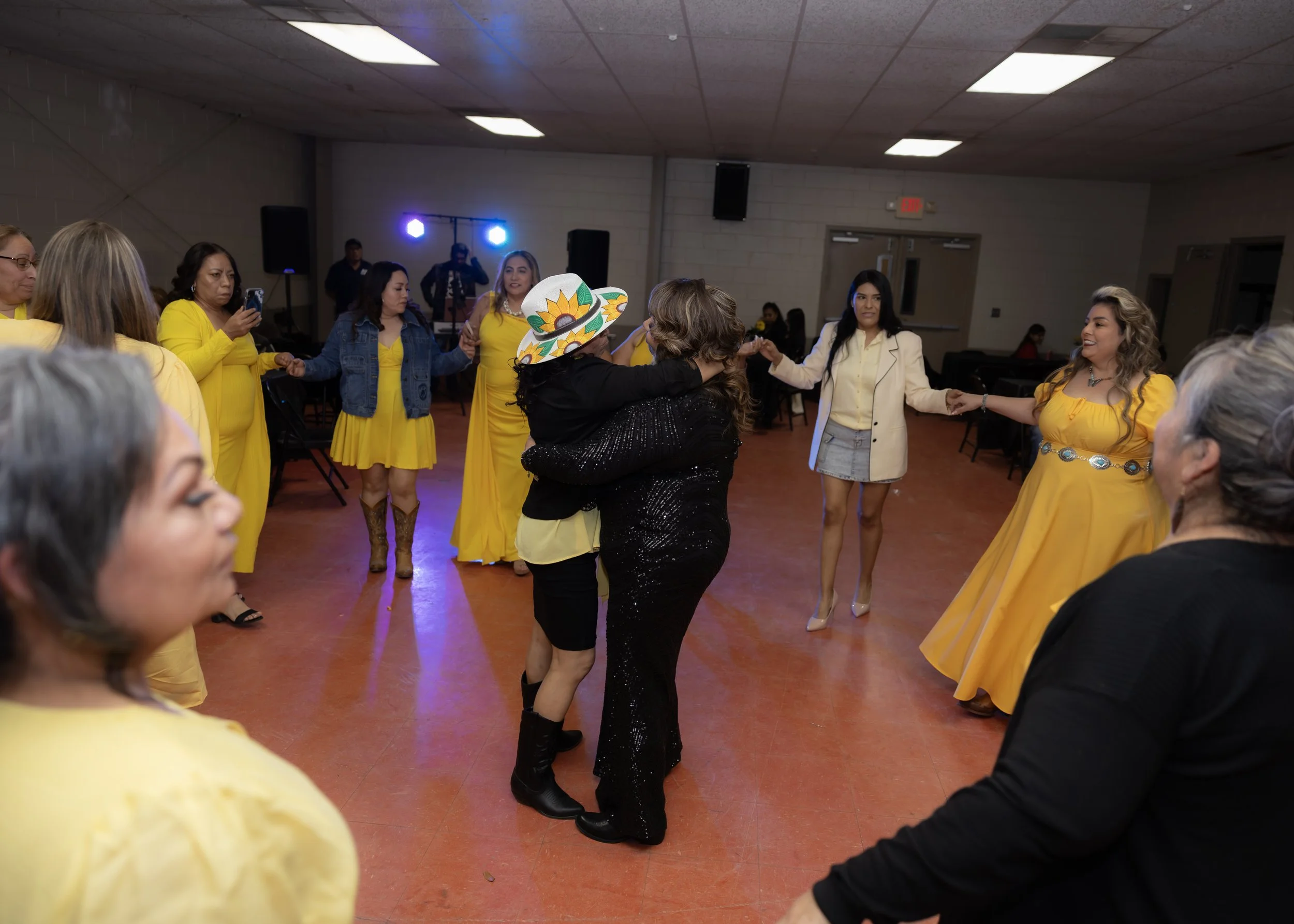 dance from the girls (35).jpg