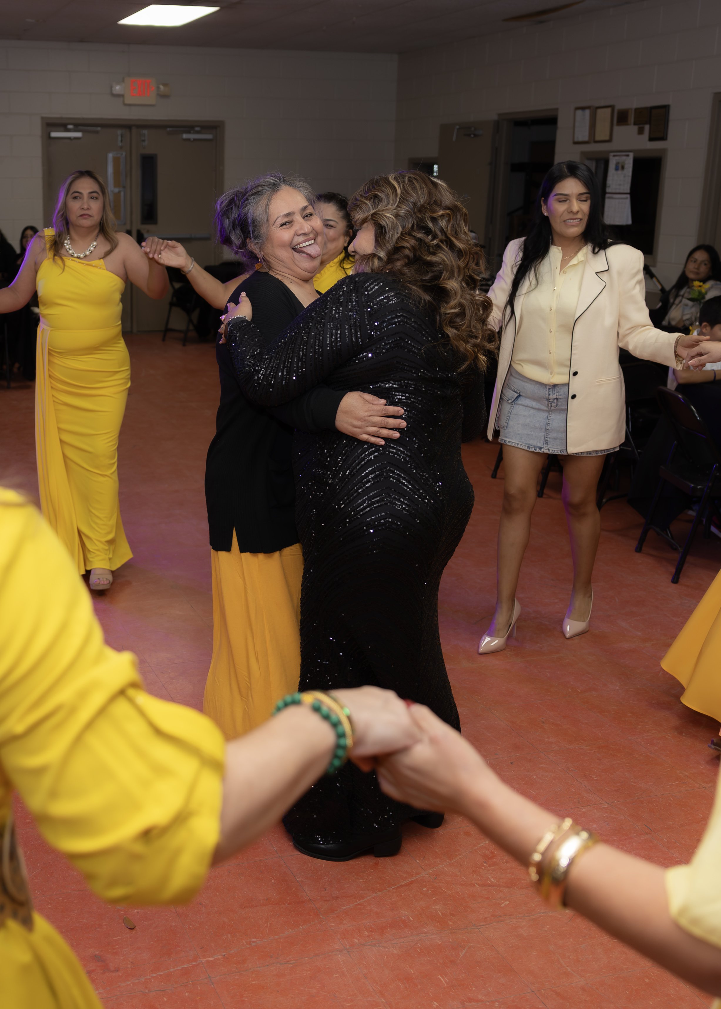 dance from the girls (34).jpg