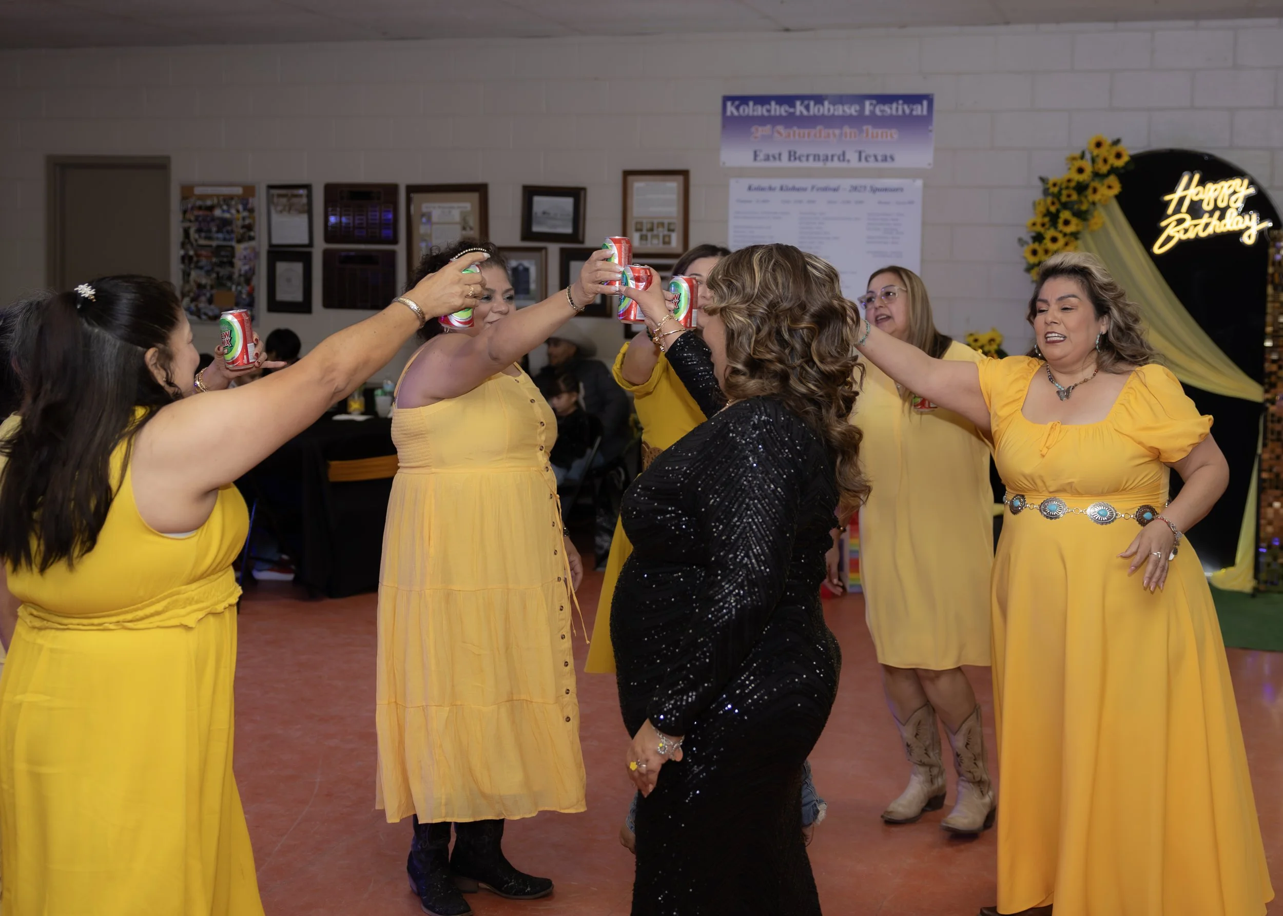 dance from the girls (52).jpg