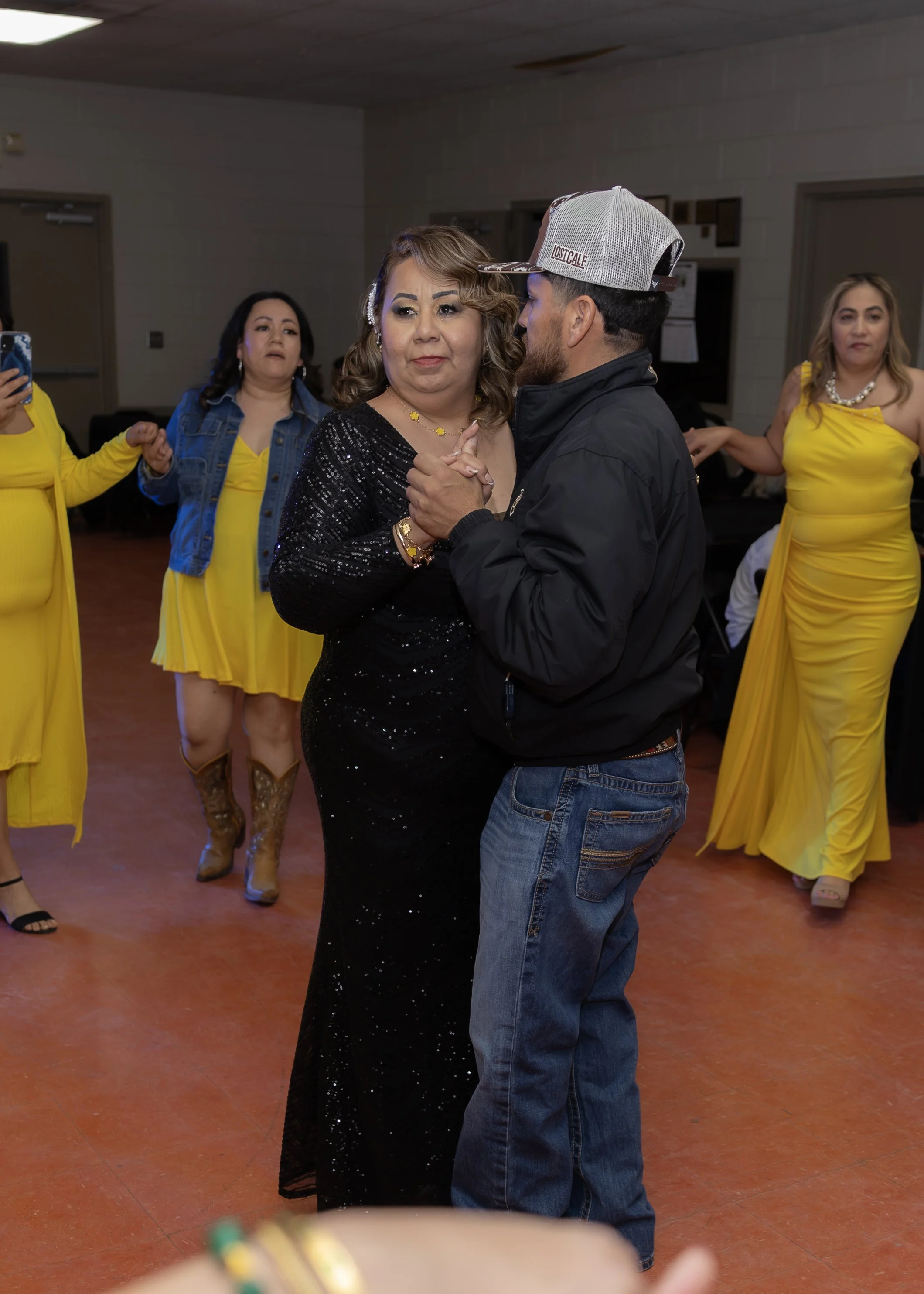 dance from the girls (24).jpg