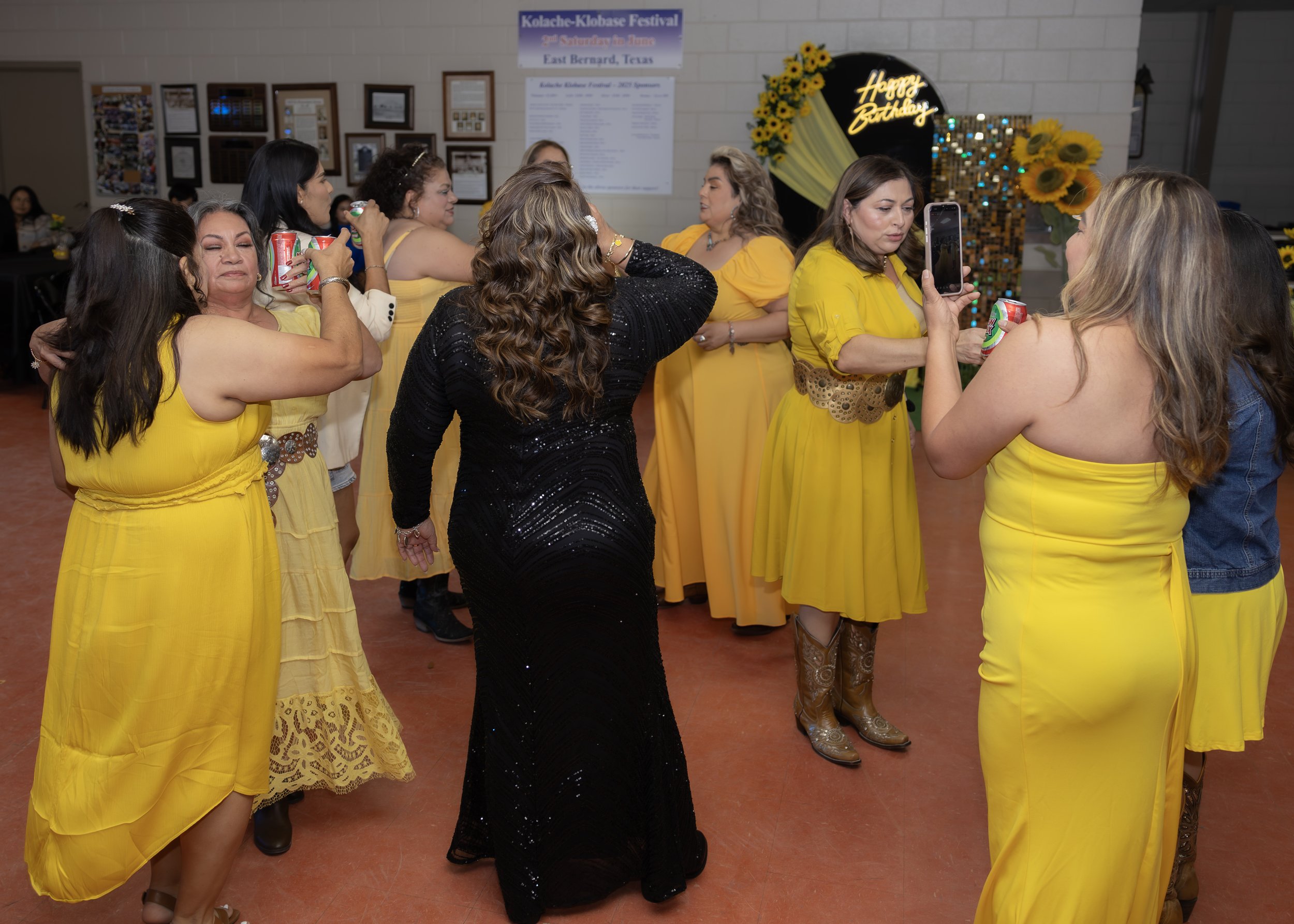 dance from the girls (55).jpg