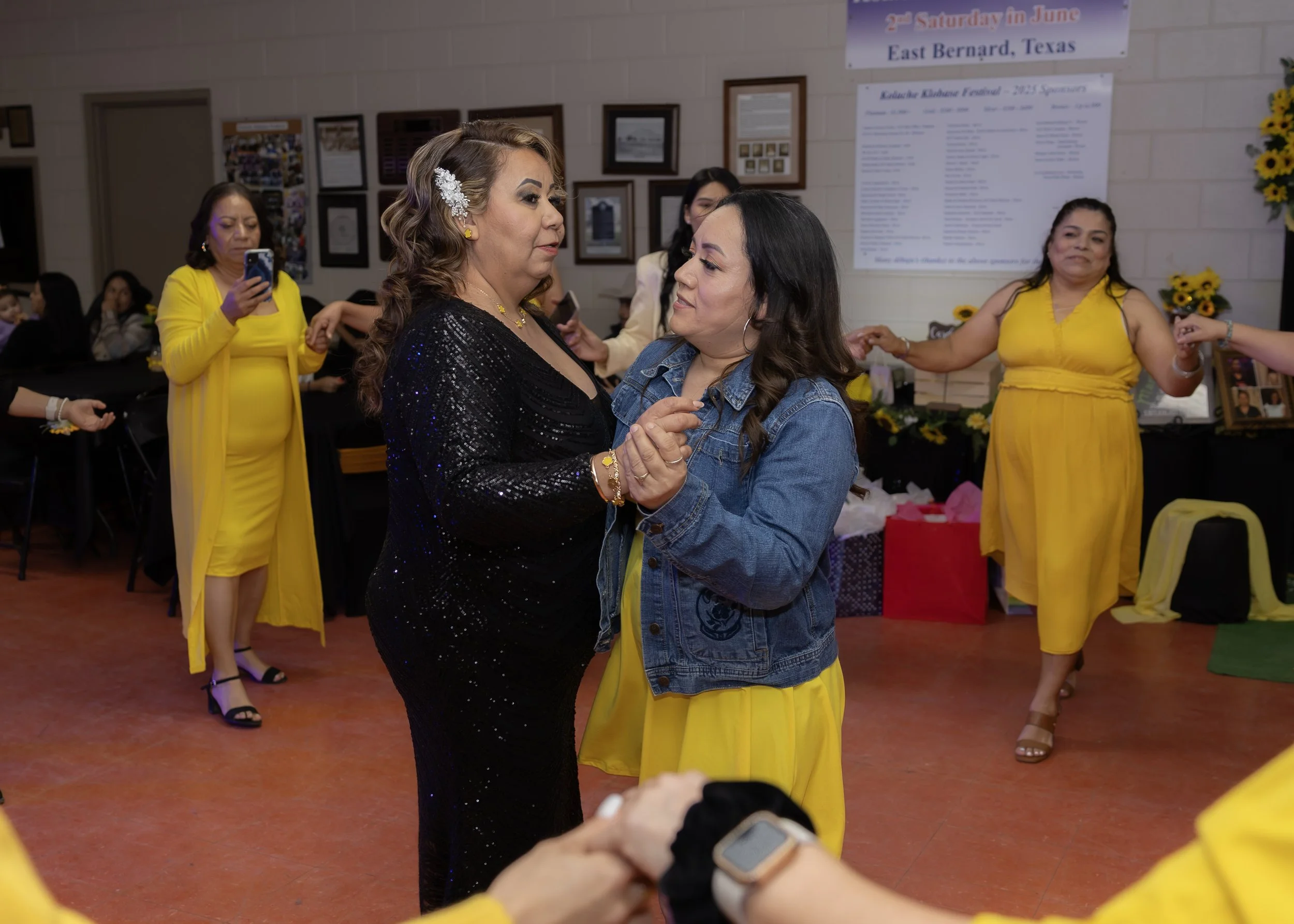 dance from the girls (19).jpg