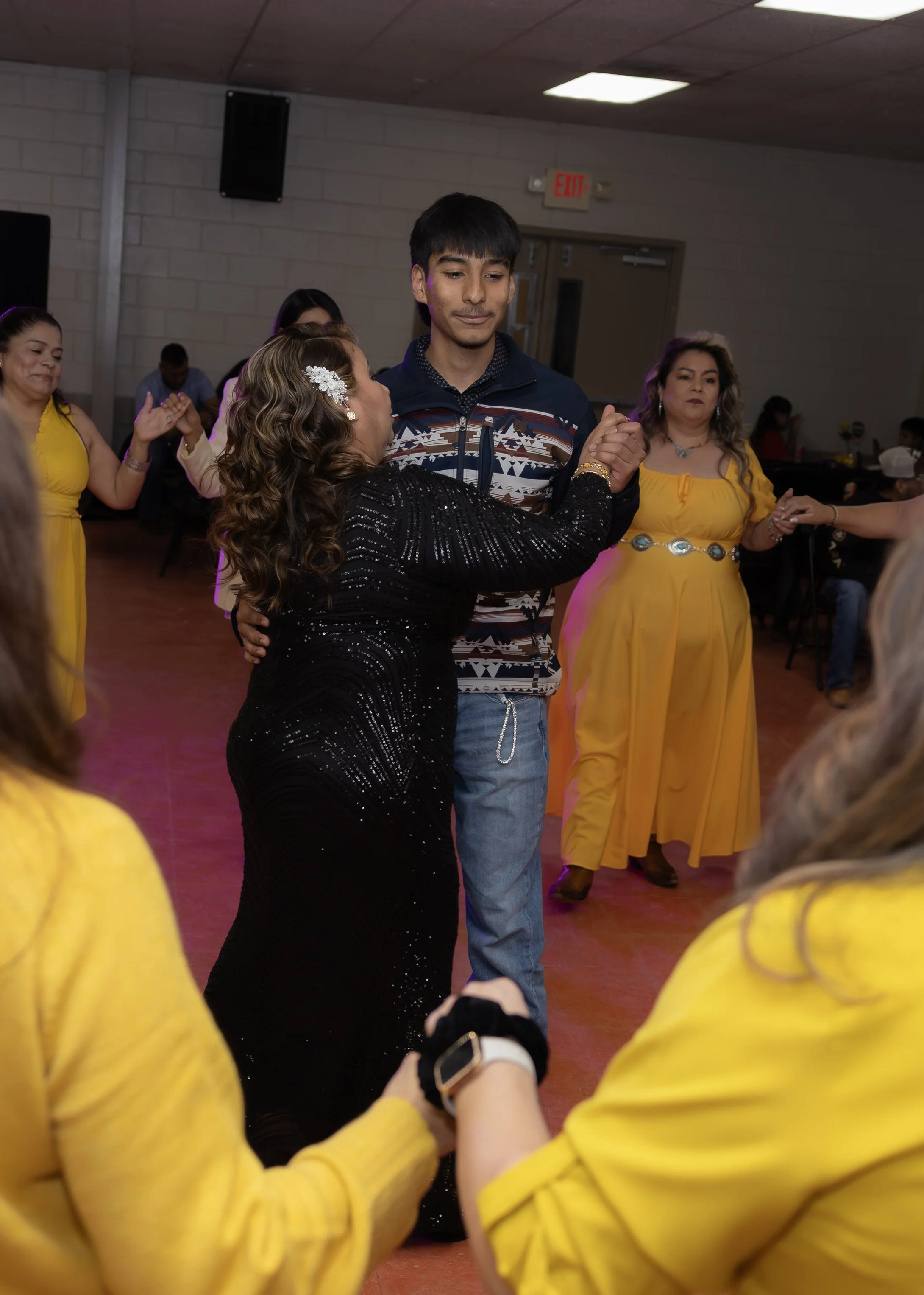 dance from the girls (38).jpg