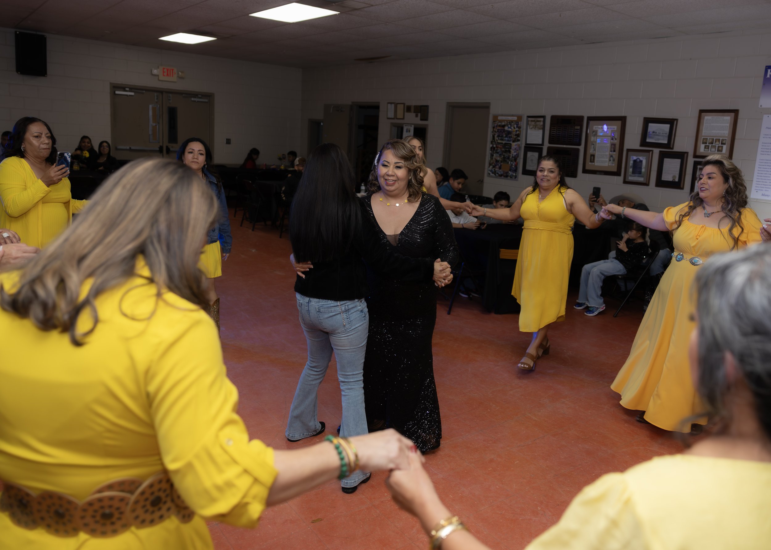 dance from the girls (26).jpg