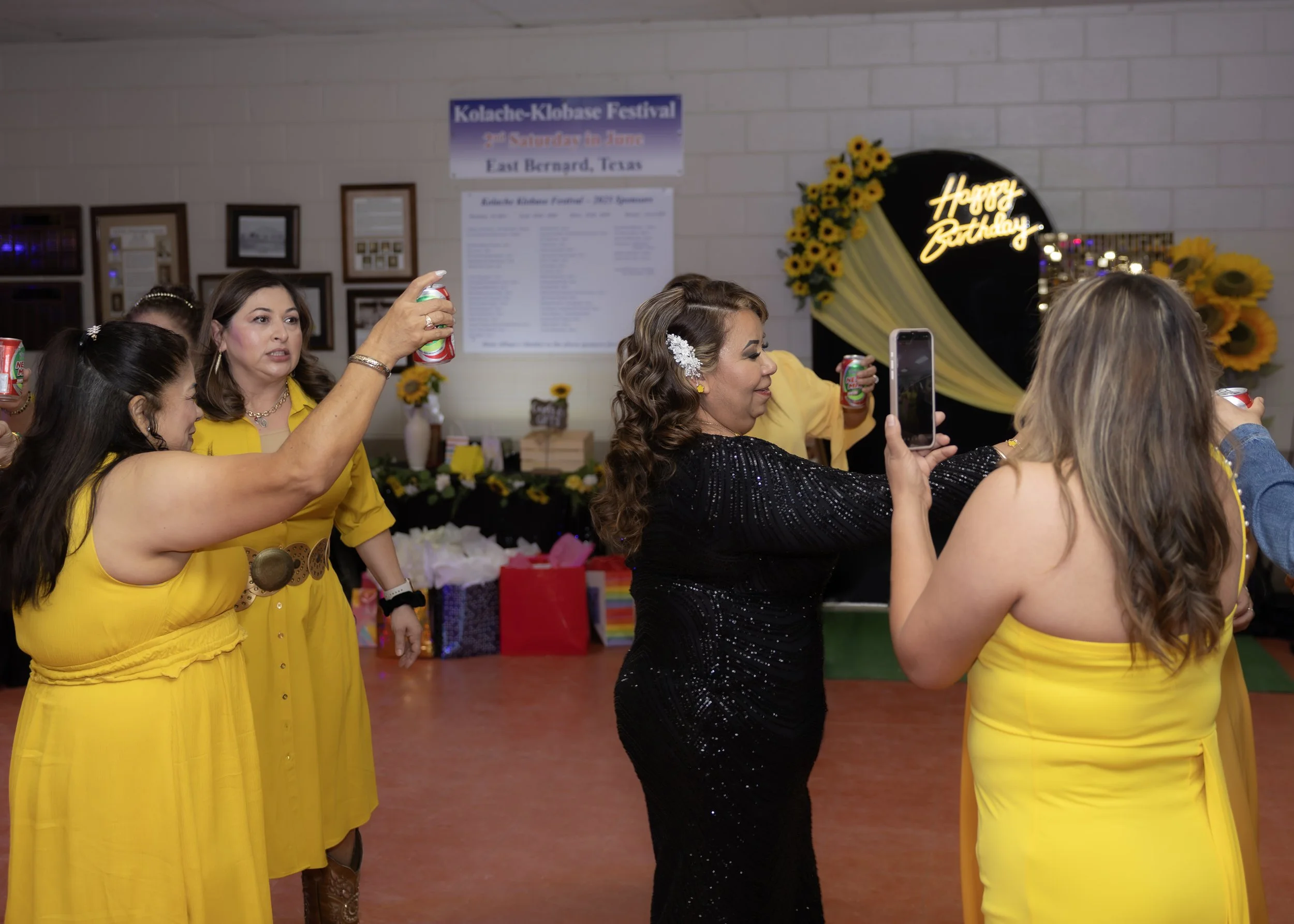 dance from the girls (54).jpg