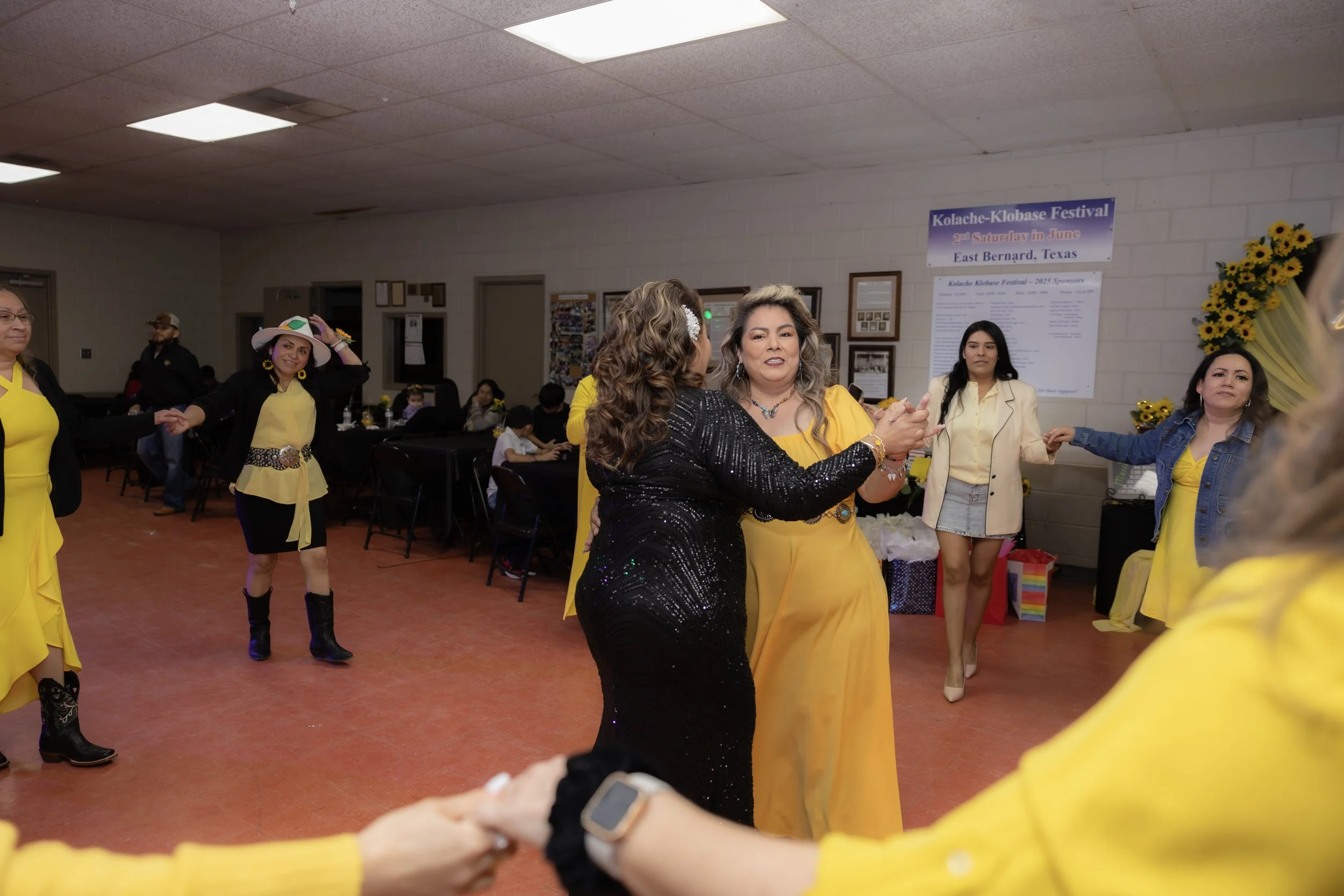 dance from the girls (17).jpg