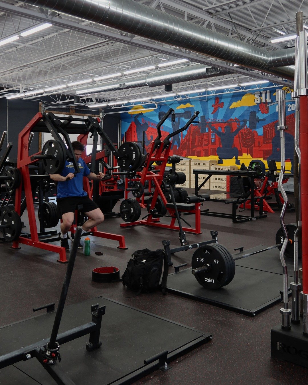 Your first lift is on us! Come experience STL Barbell with a free session, no strings attached.

Register today in the GymMaster app or at the link in bio!