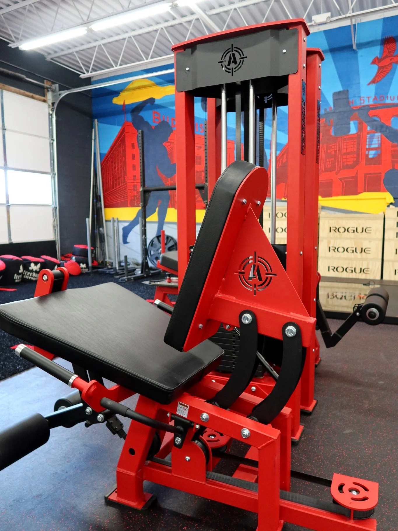 Cookie-cutter equipment? Not here.

STL Barbell offers unique equipment and specialty pieces designed to give serious lifters more choices for building strength and improving performance.