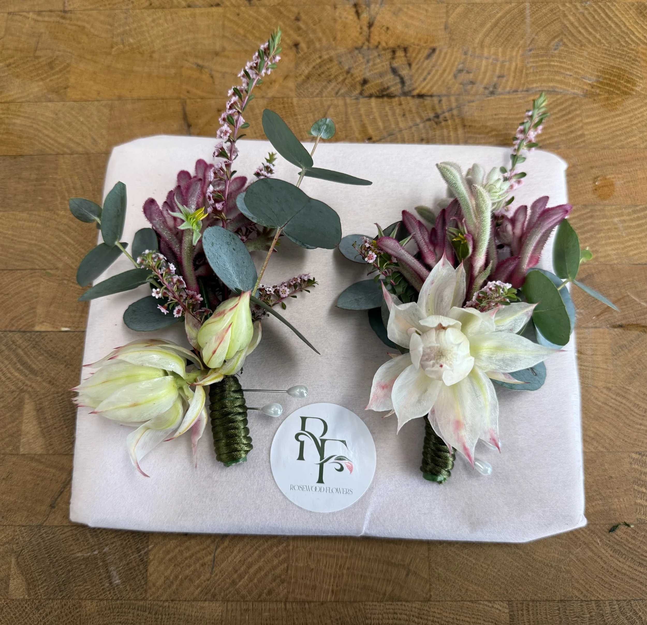 buttonholes.jpg