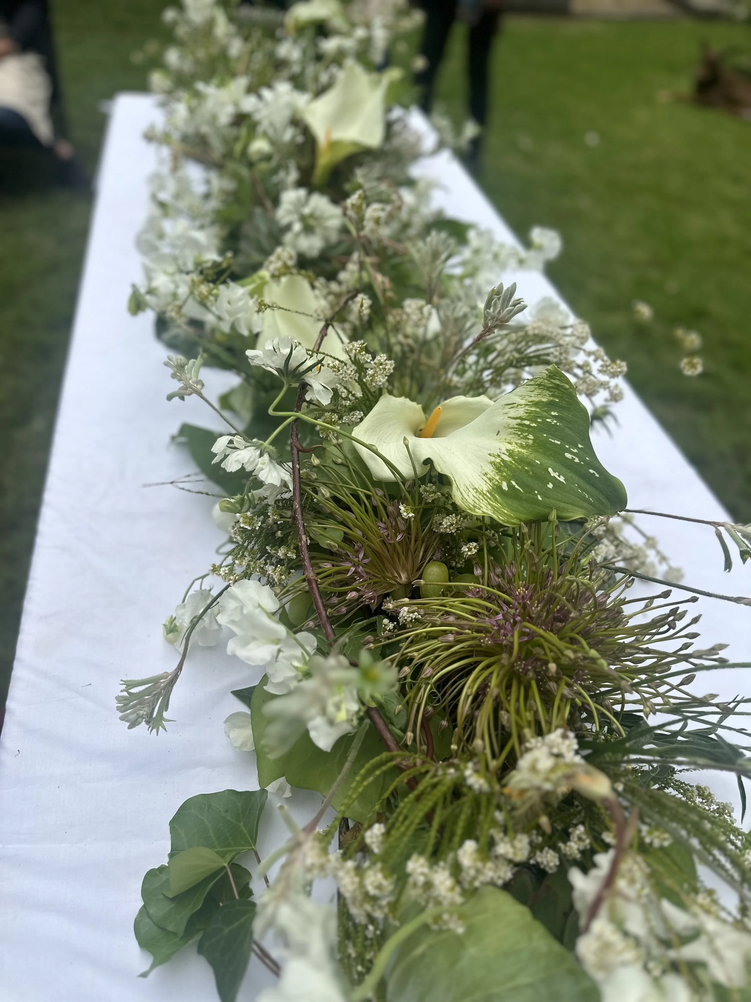 Green and white long lunch.jpg