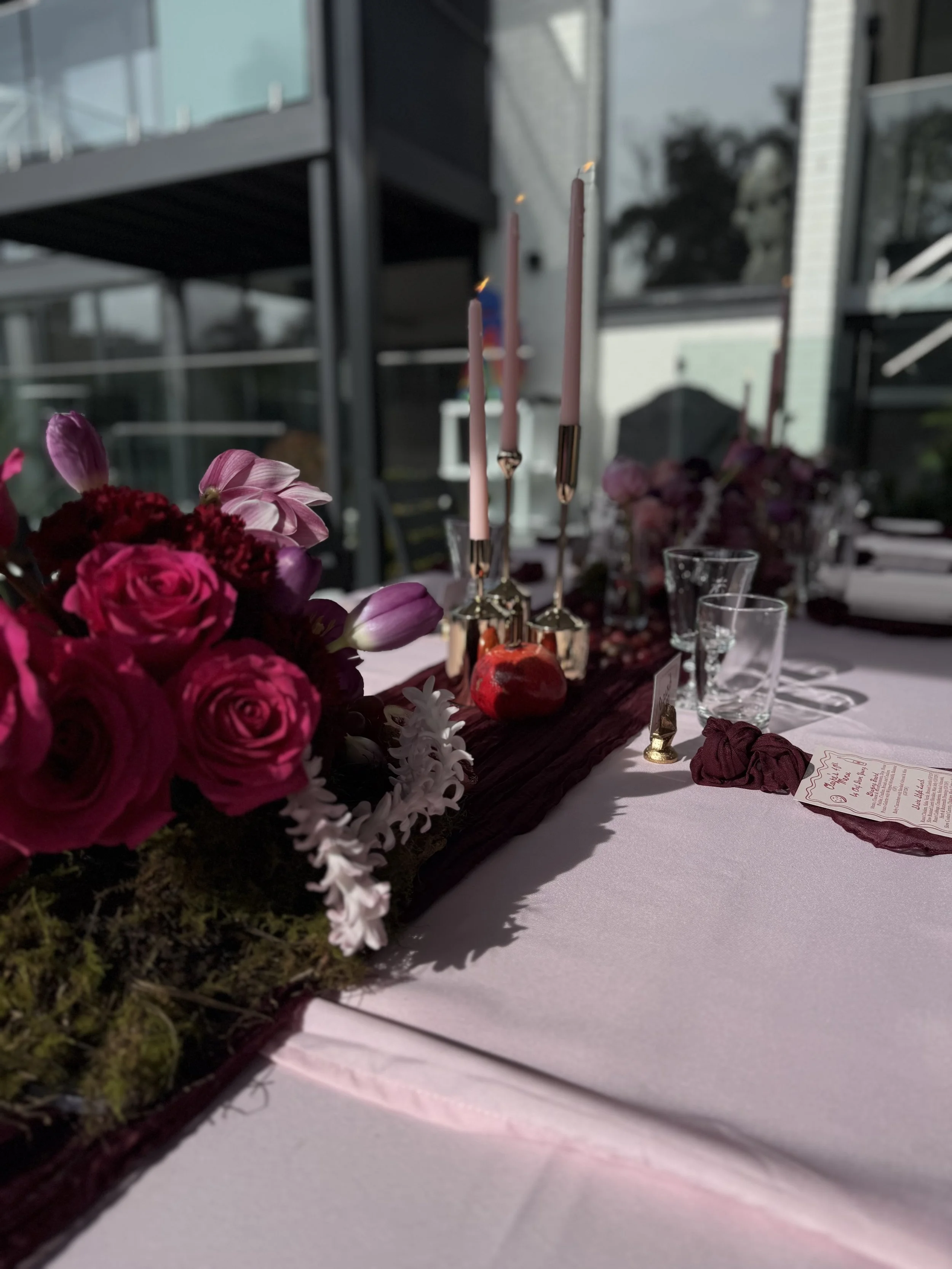 Gathered - An Interactive Floral Tablescape Workshop