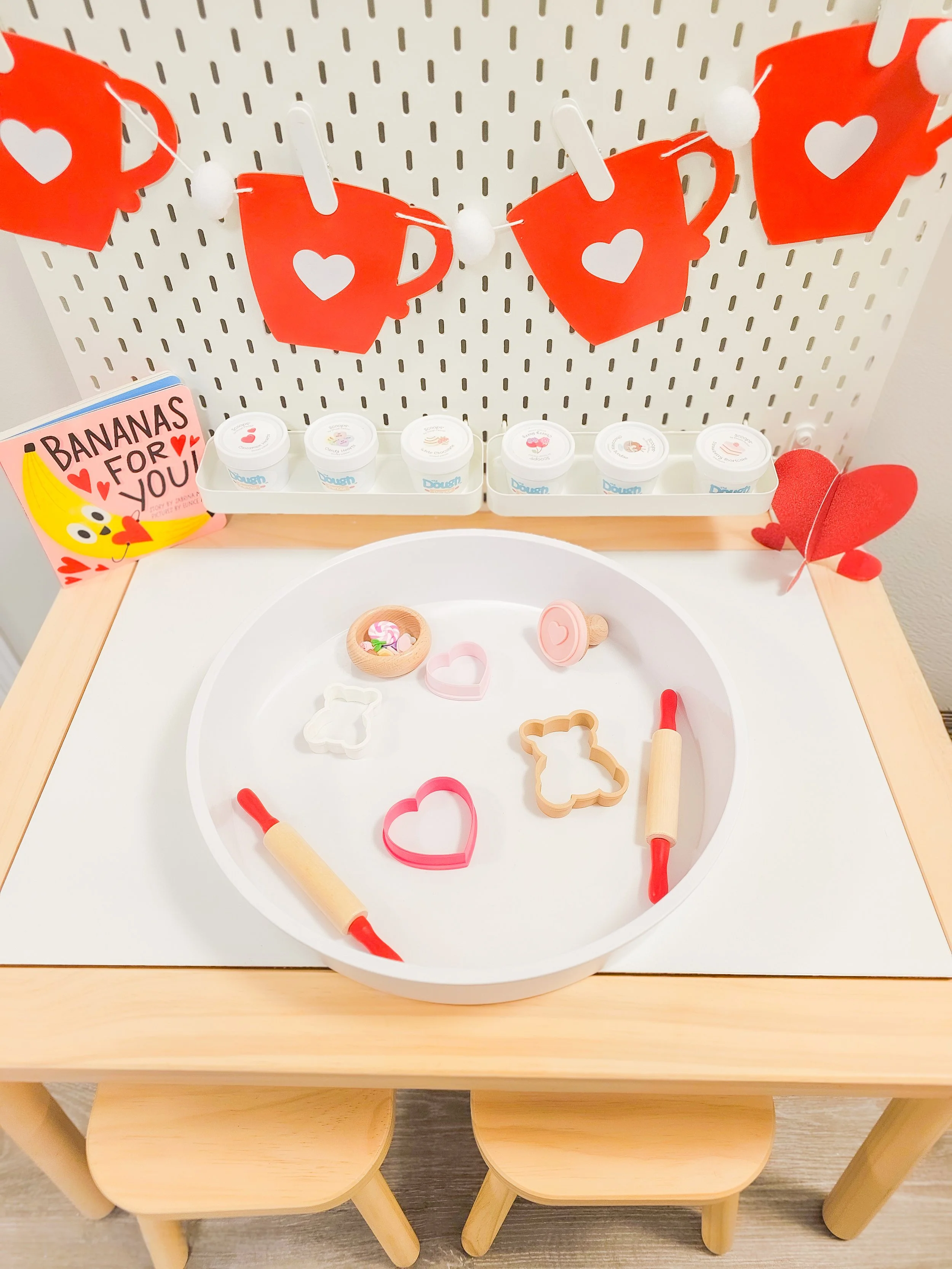 Rolling into Valentine's Day with hearts ❤️bears 🧸and dough play!