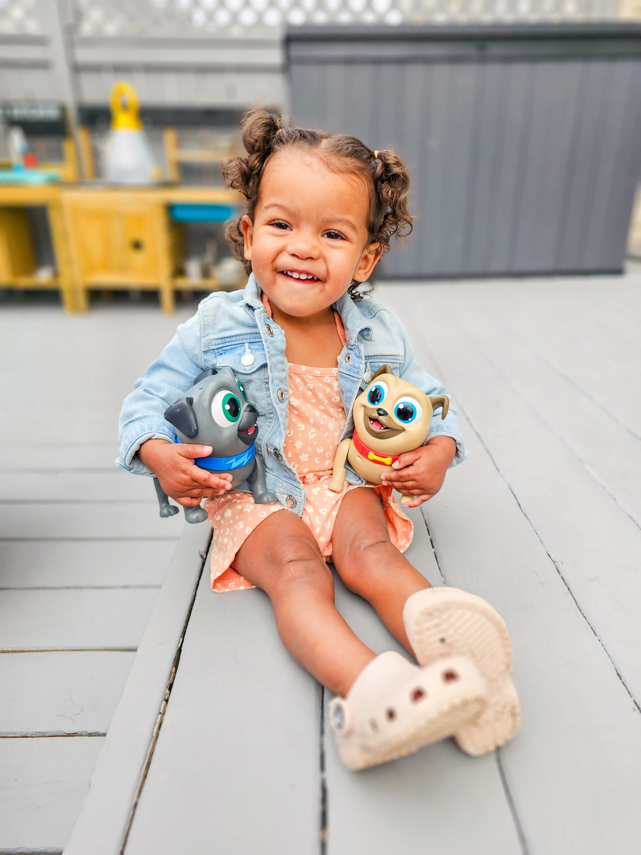These pups are her favorite! 🐾🤗🥰