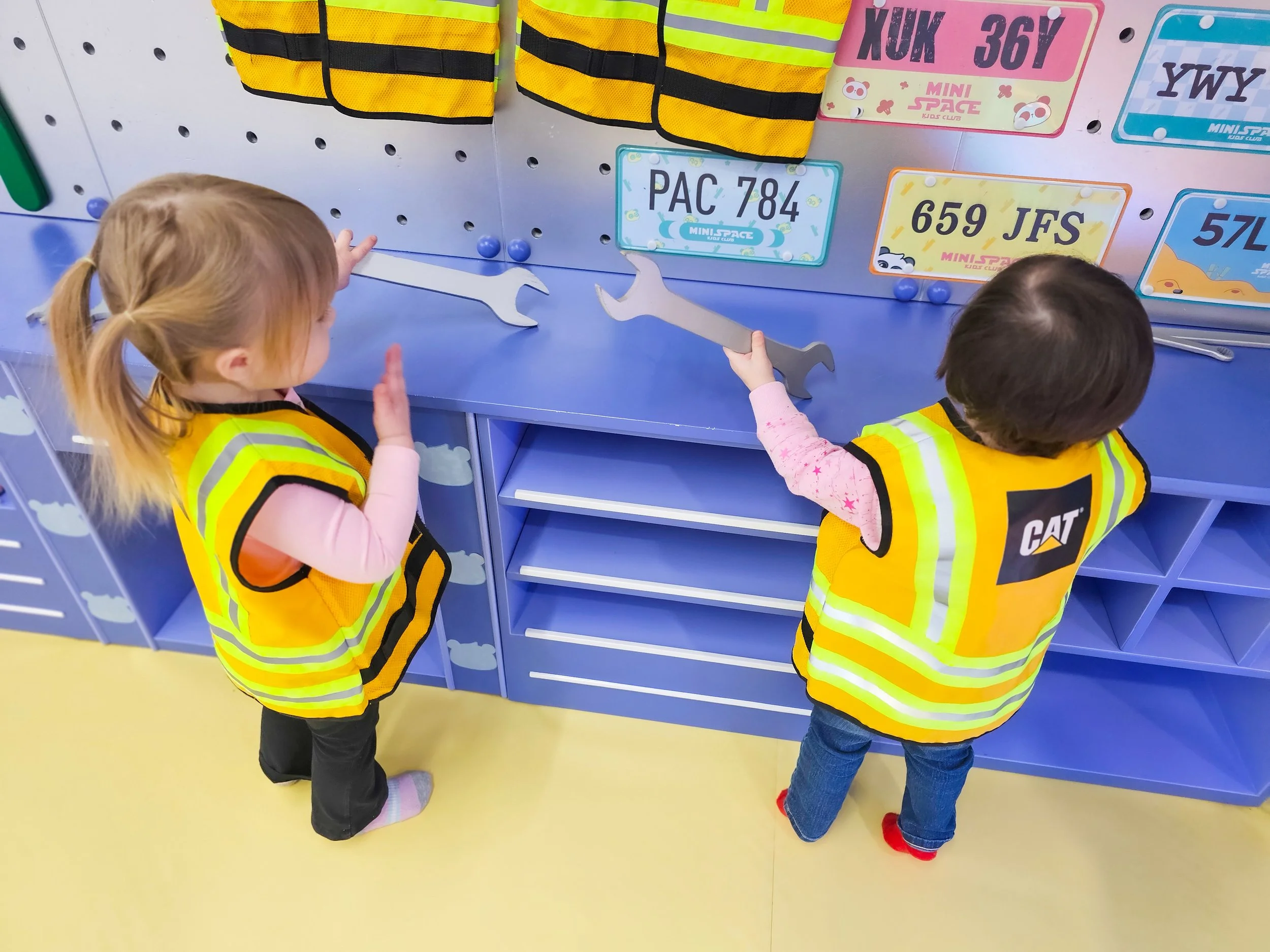 🔧Tiny builders at work!