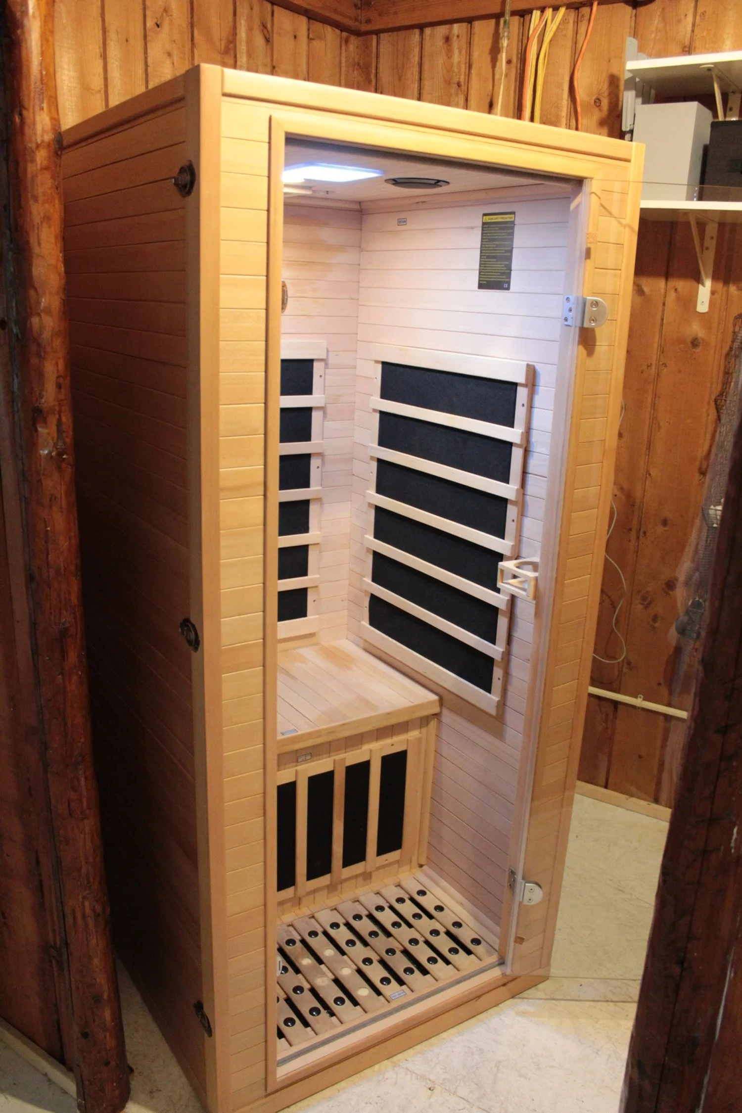 pet friendly cabin getaway in Greenbush Michigan with hot tub and sauna
