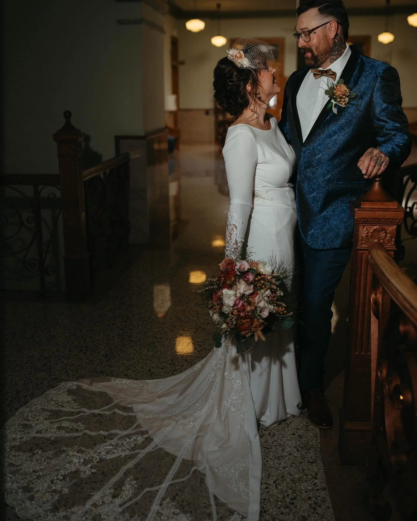 There&rsquo;s something timeless about saying &ldquo;I do&rdquo; under the arches of the Tarrant County Courthouse. The stonework, the grand staircases, the moody light streaming through those historic windows&hellip;it all sets the stage for vows th