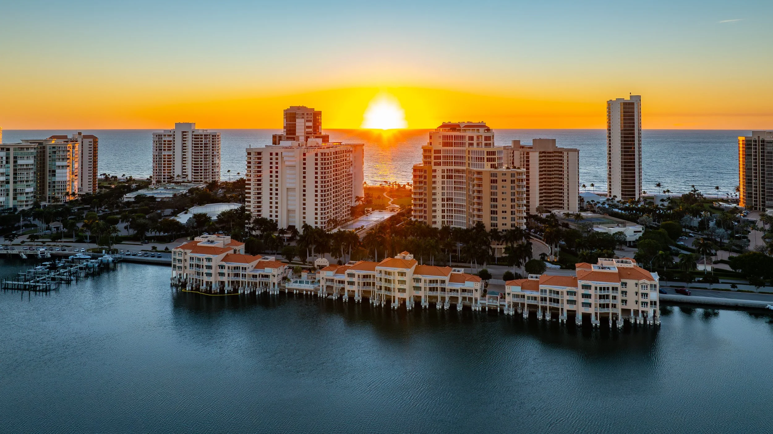 4500 Gulf Shore Blvd N 311 Naples Fl-7.jpg
