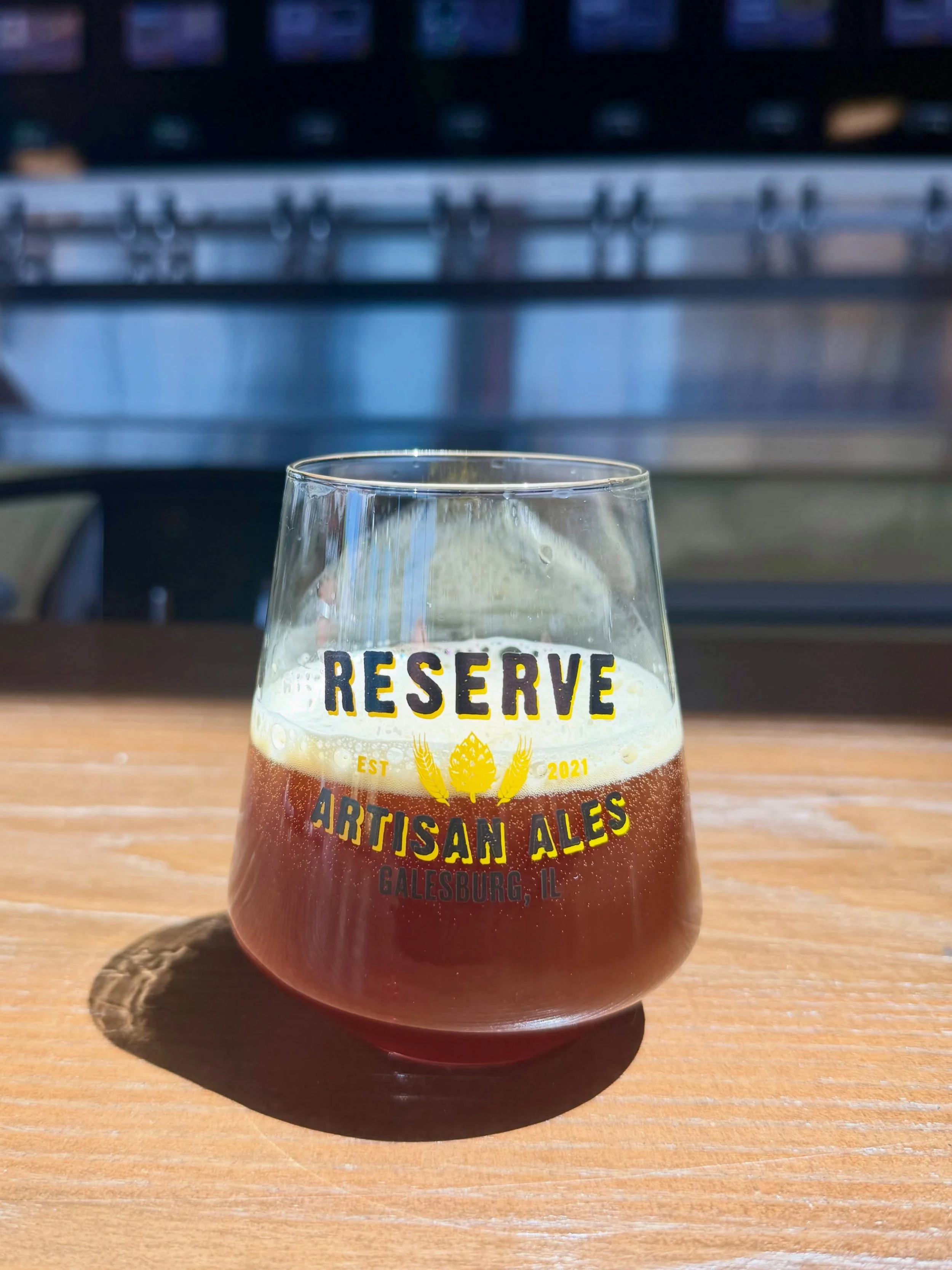 🍺 TWO NEW BEER DROPS 🍺 
🥃EZRA&rsquo;S BARLEYWINE collaboration with Coal Creek Brewing Company. Most of this base beer went into a Ezra Brooks bourbon barrel. We had some left over so we made an &ldquo;old fashioned&rdquo; inspired barley wine. 16