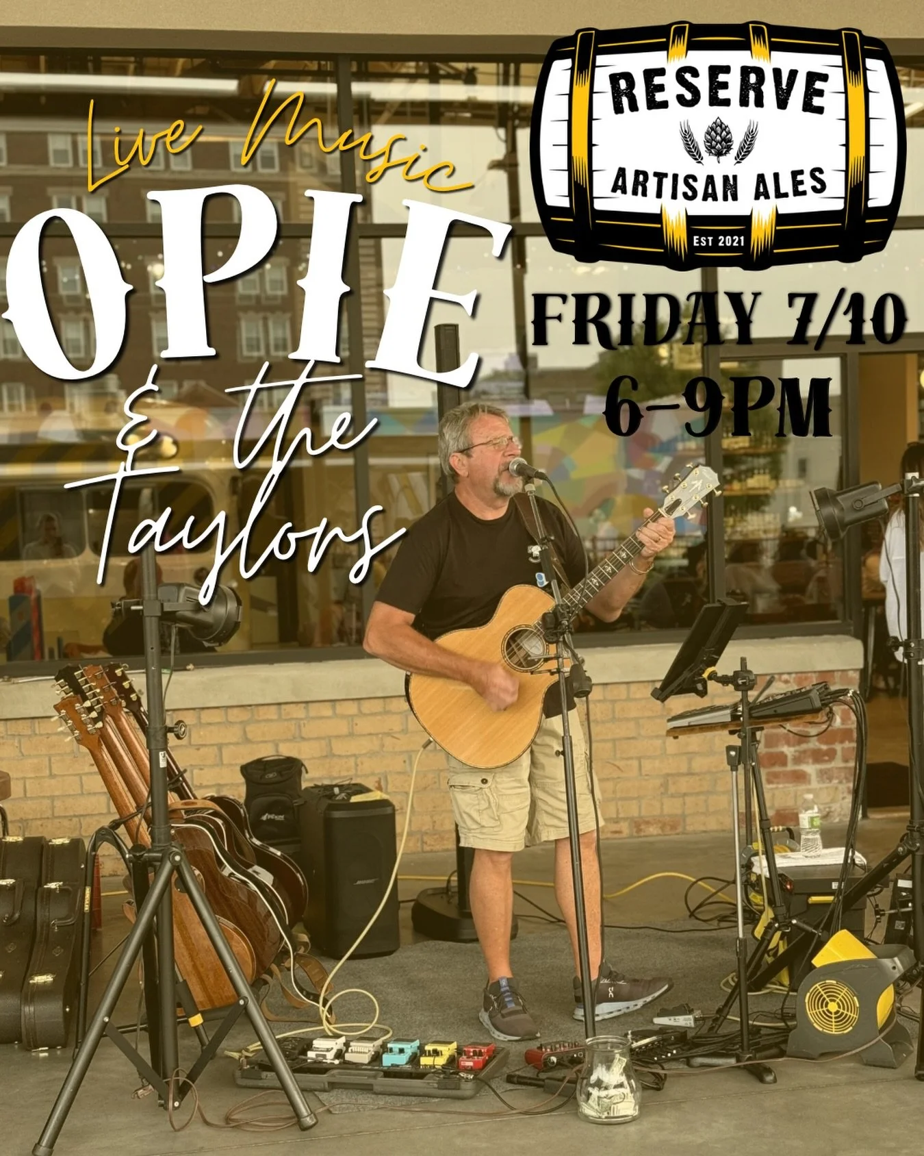 🎶 OPIE &amp; The Taylors are BACK on the patio on Friday! Will we spot you there!? Dinner will be served and drinks poured!
