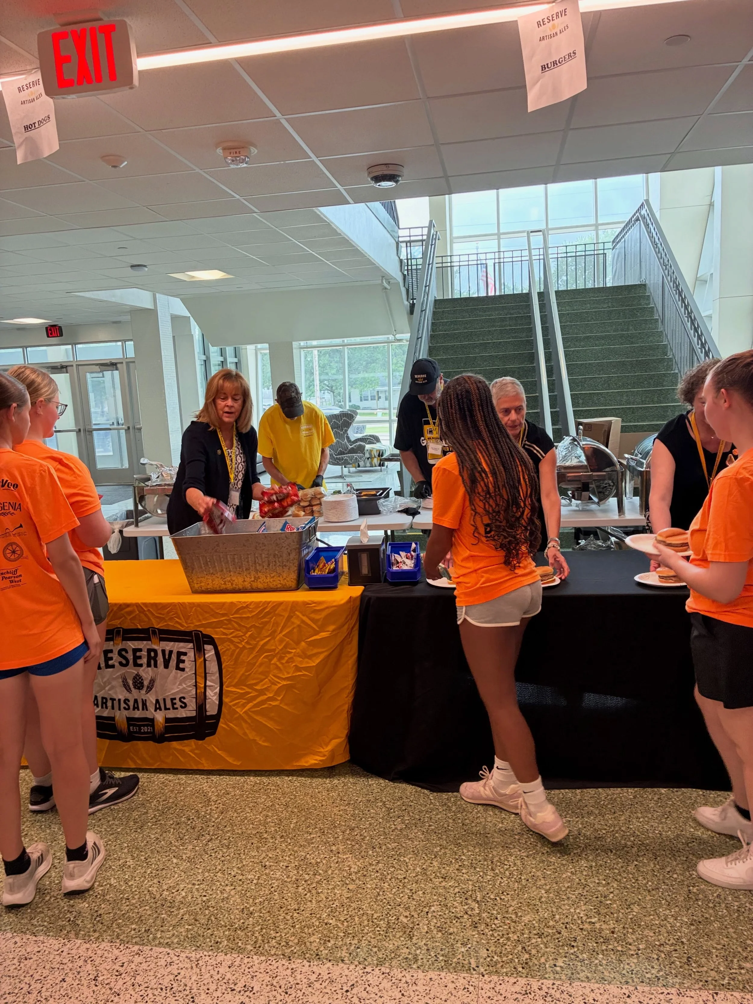 🎷We had a busy Friday at GHS serving 178 students and band members a complimentary lunch. Our amazing culinary supervisor, Gary, is on the committee representing 18 years of GHS Band members under the direction of Sally Rynott, who recently passed a