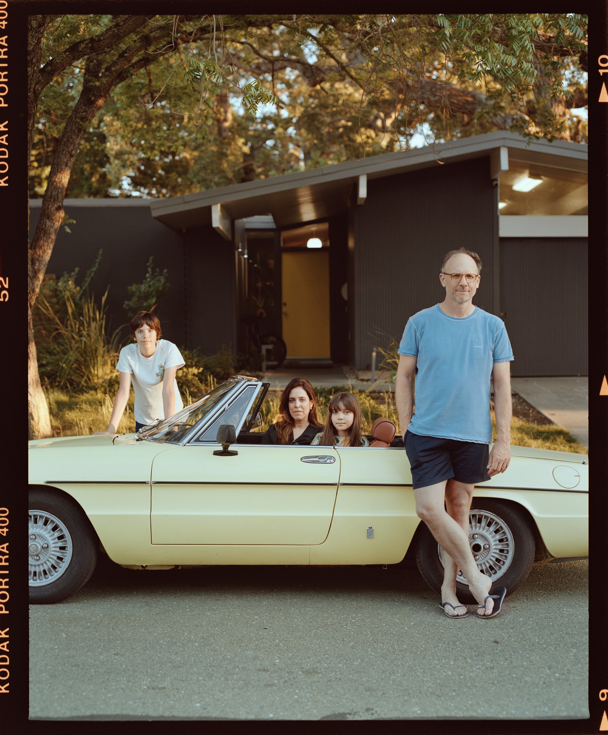 Thomas, Kika, Stella & Chris
