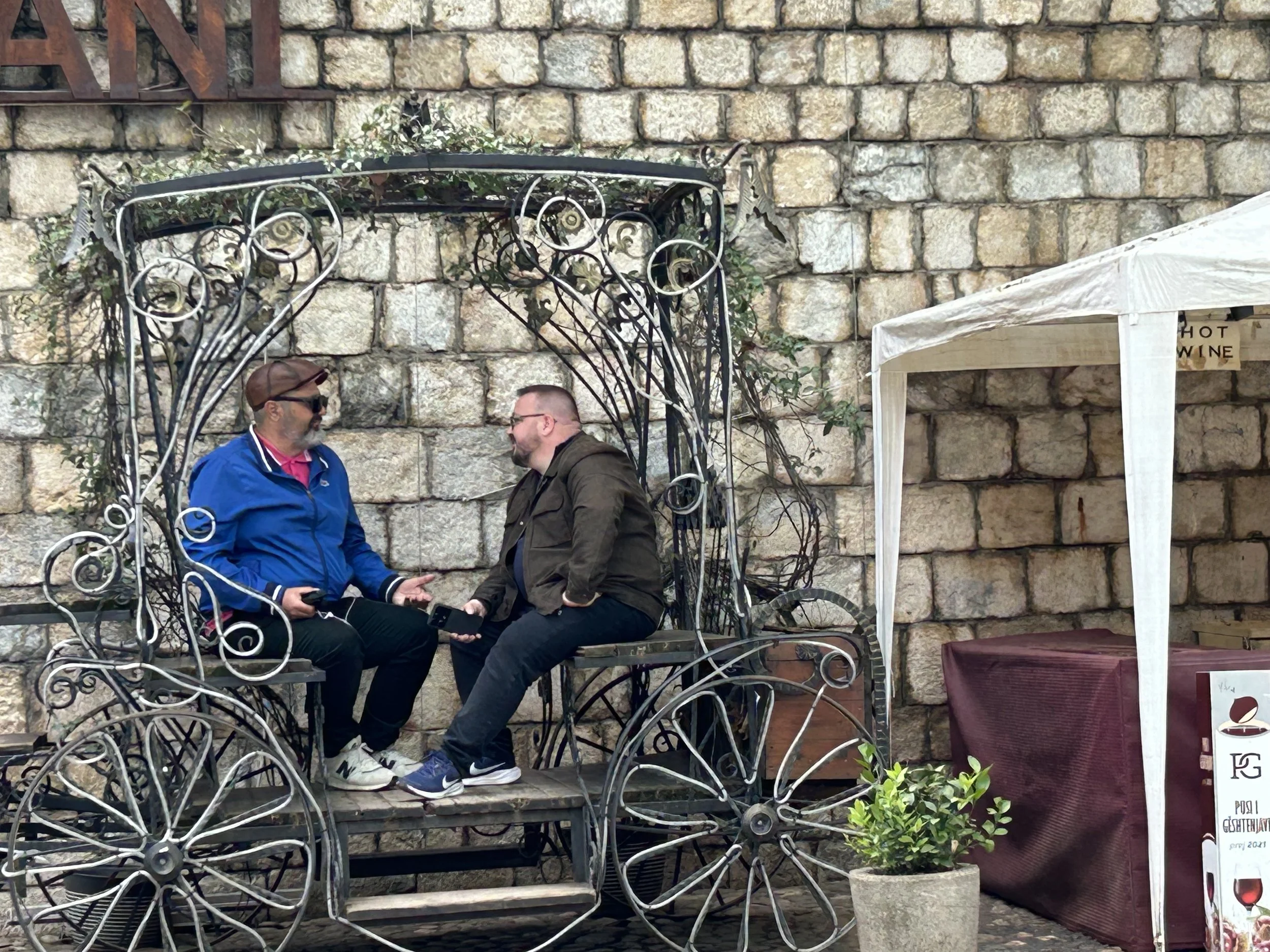 可愛いいおじちゃん二人どっぷり会話❤️